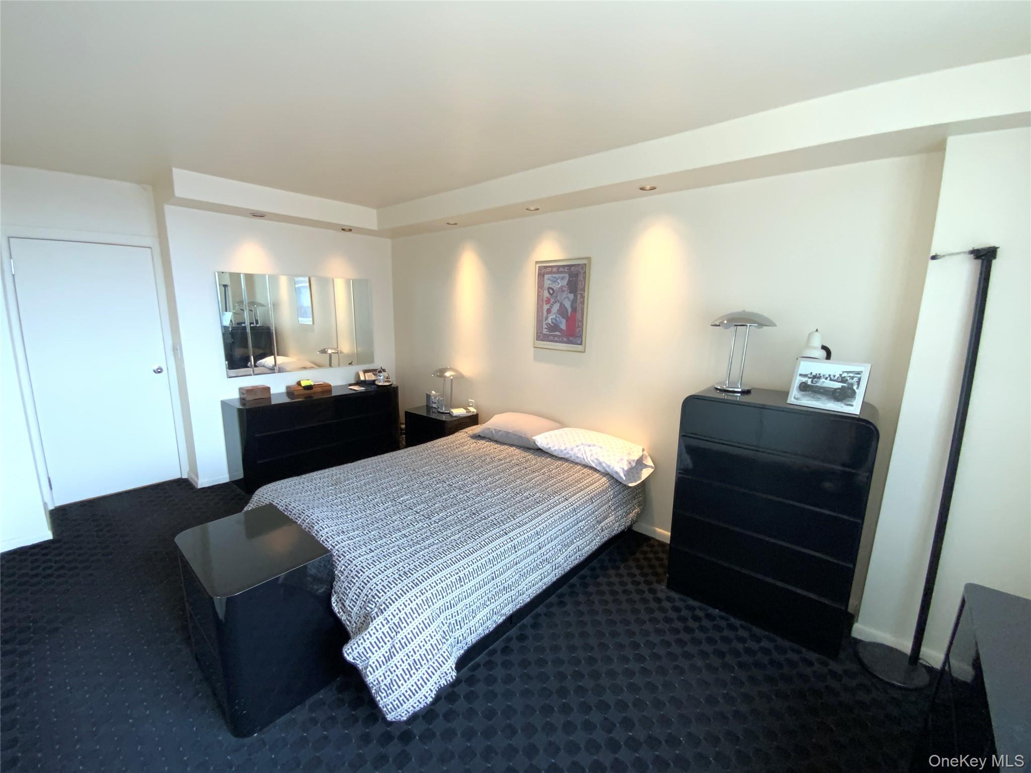 #13 photo, 26910 Grand Central Parkway, Floral Park , NY 11005