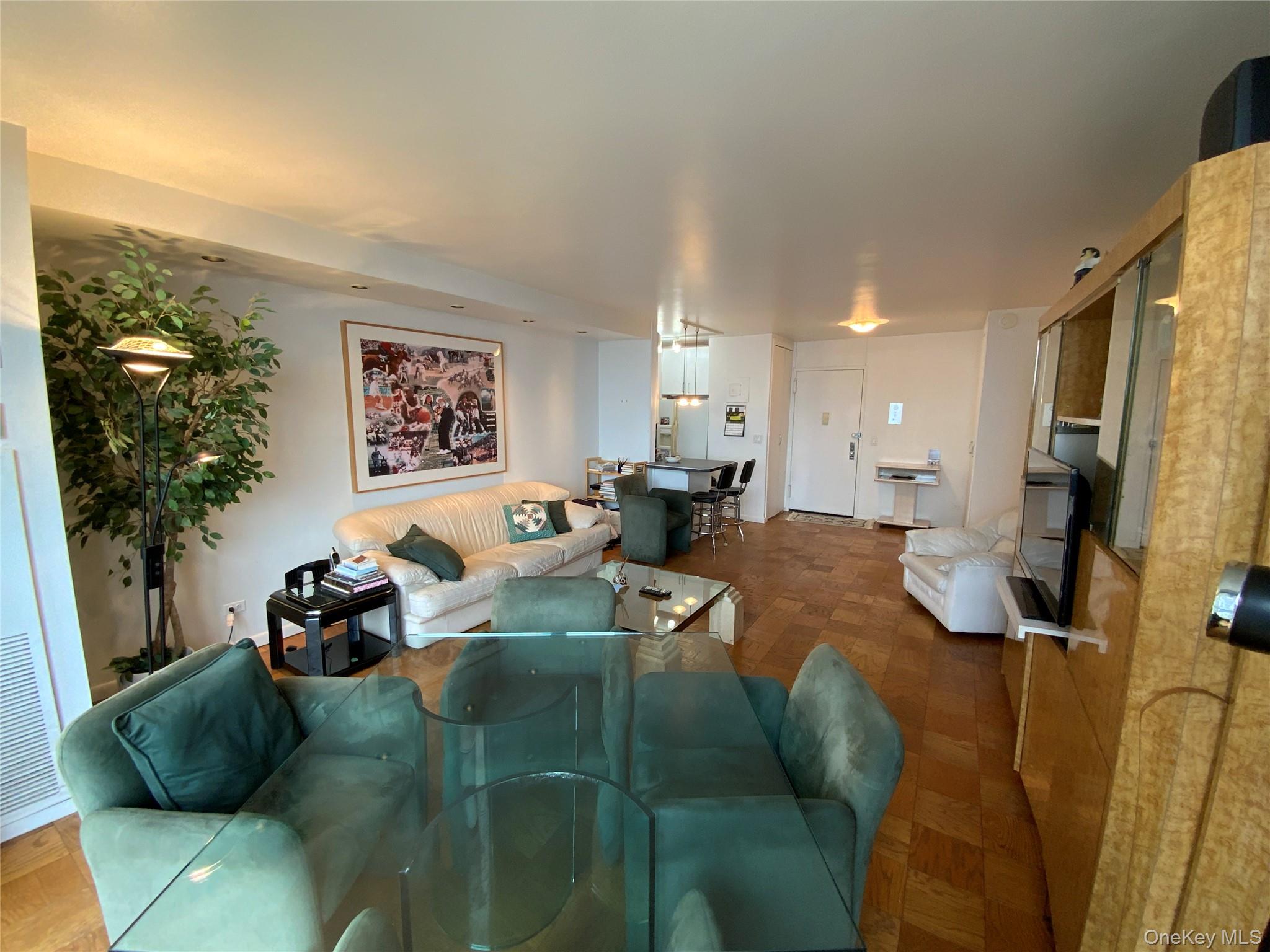 #5 photo, 26910 Grand Central Parkway, Floral Park , NY 11005