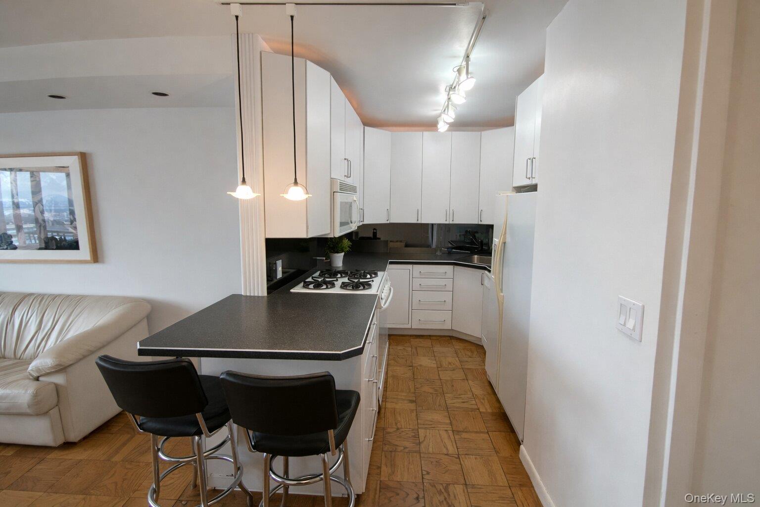 #8 photo, 26910 Grand Central Parkway, Floral Park , NY 11005