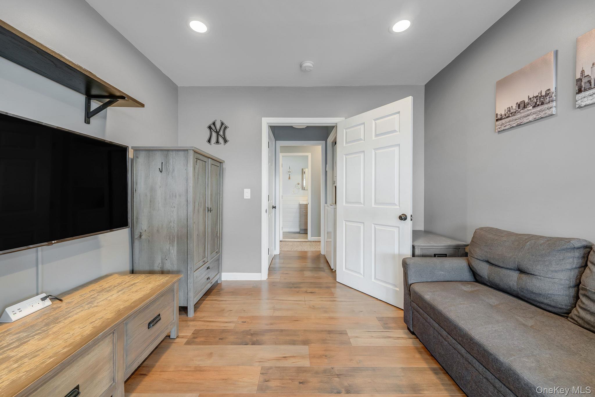 #18 photo, 244 S Bayview Avenue, Amityville , NY 11701