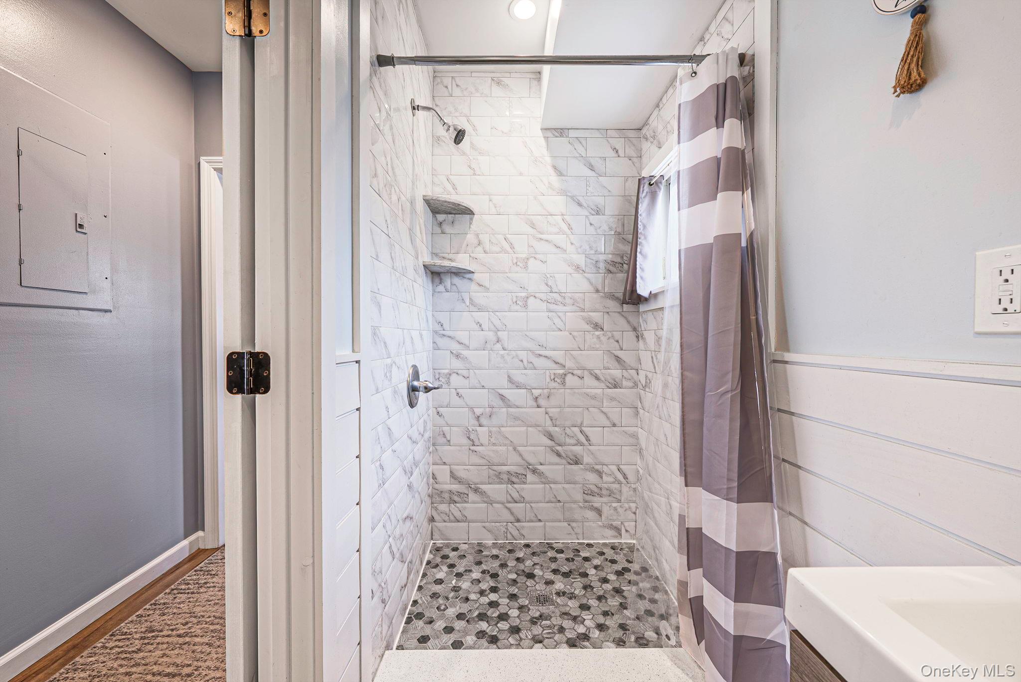 #20 photo, 244 S Bayview Avenue, Amityville , NY 11701