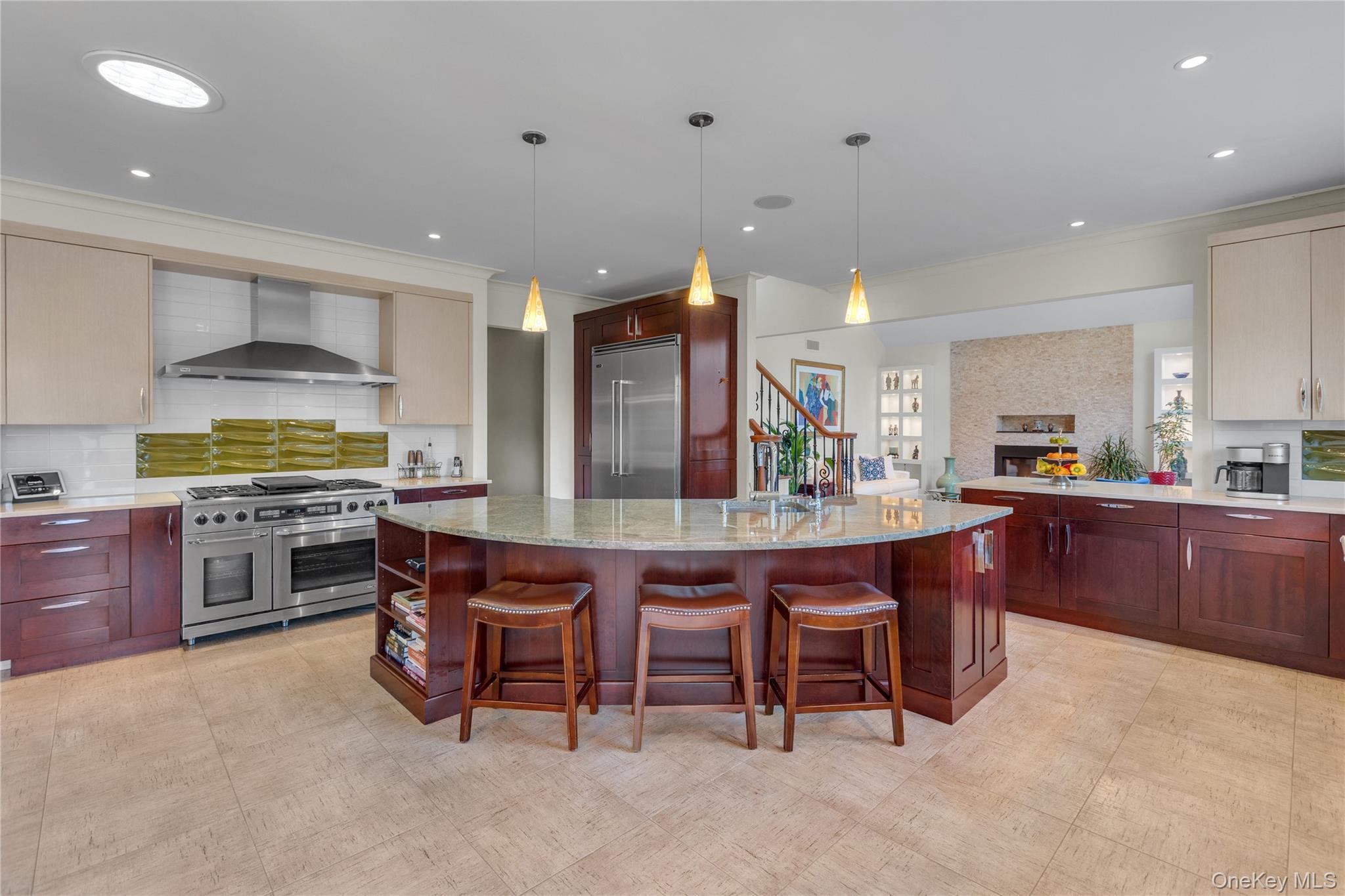 #11 photo, 9 Walden Place, সাফোক কাউন্টি Huntington , NY 11743