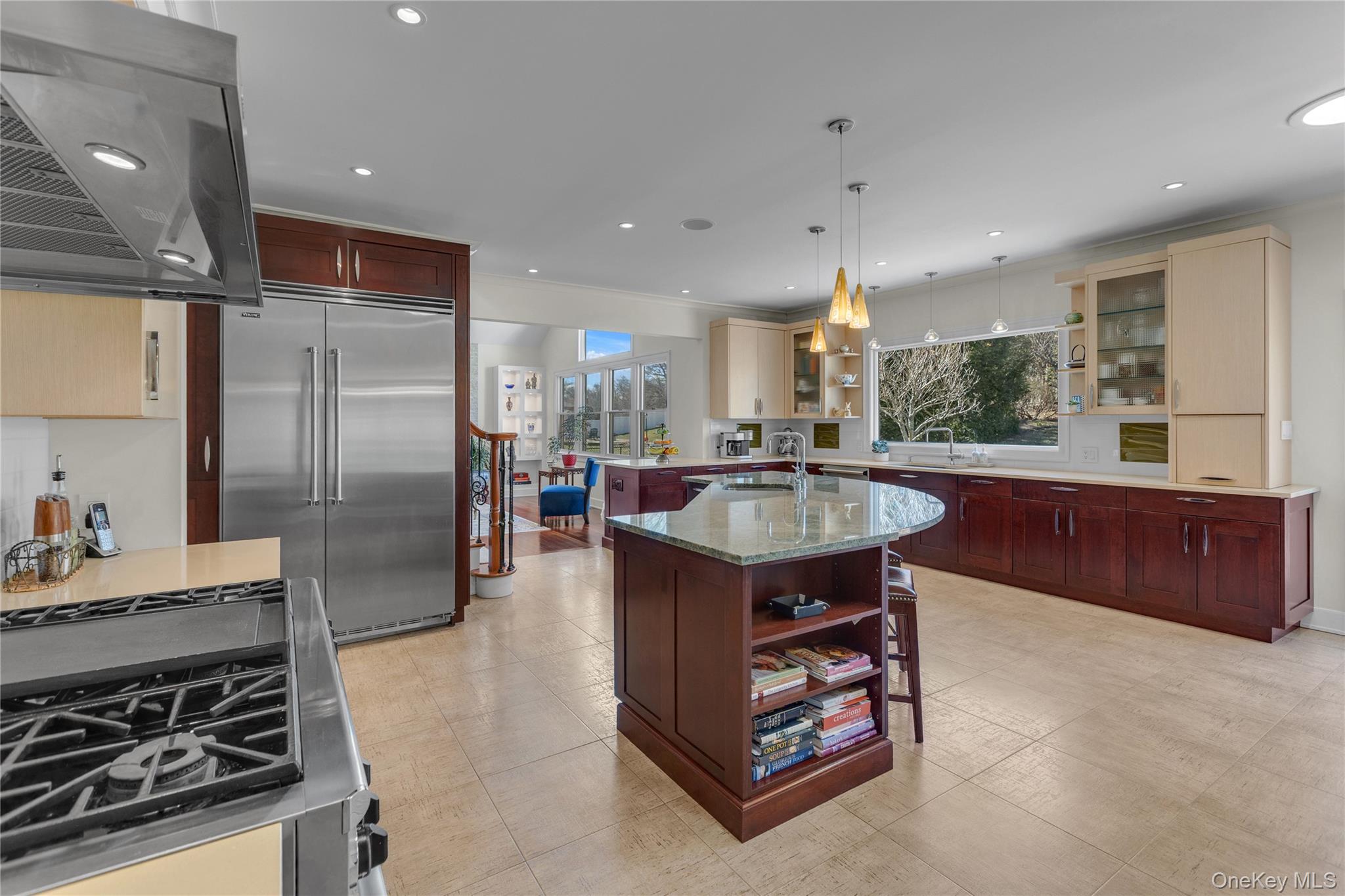 #12 photo, 9 Walden Place, সাফোক কাউন্টি Huntington , NY 11743