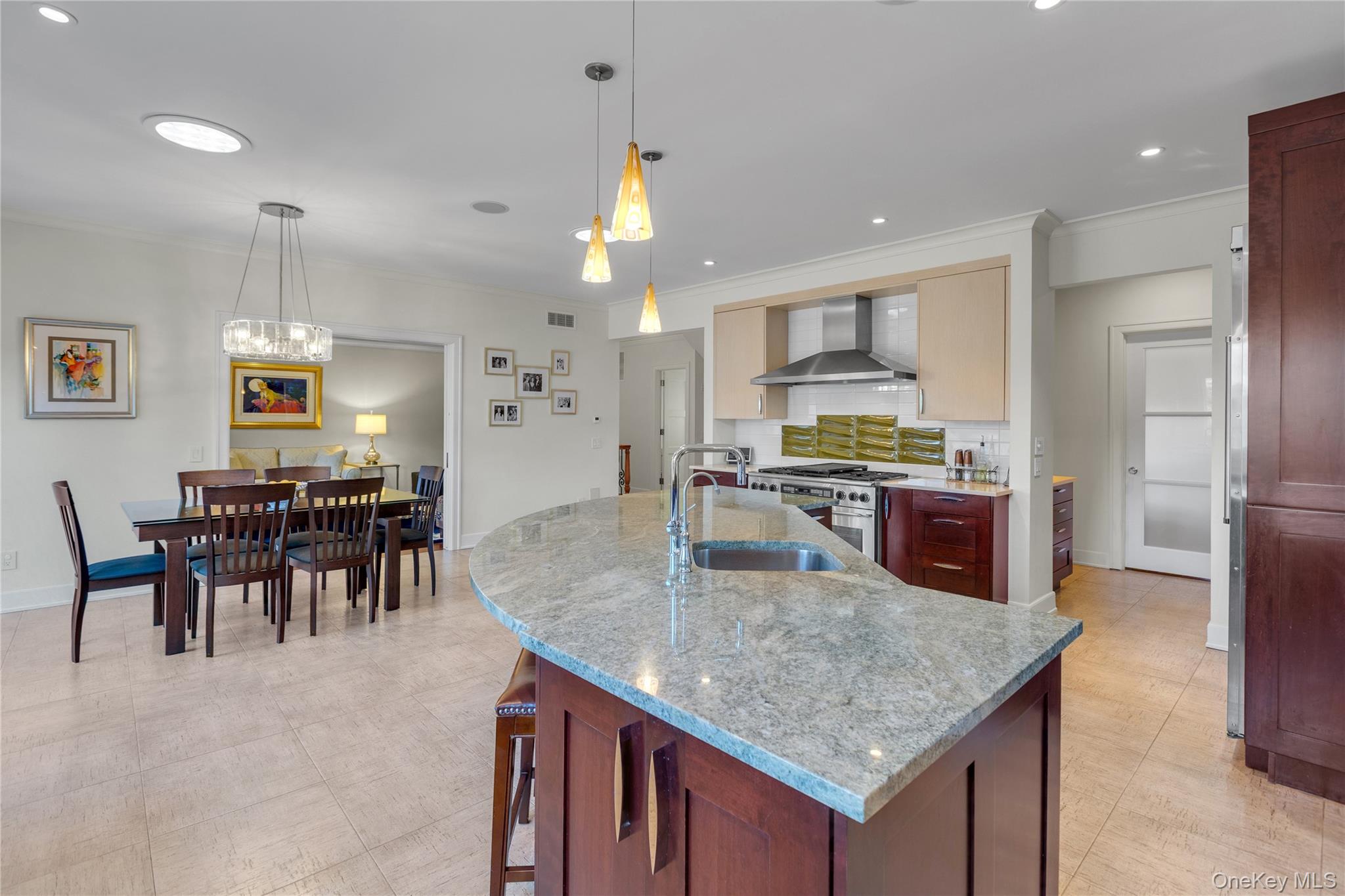 #13 photo, 9 Walden Place, সাফোক কাউন্টি Huntington , NY 11743