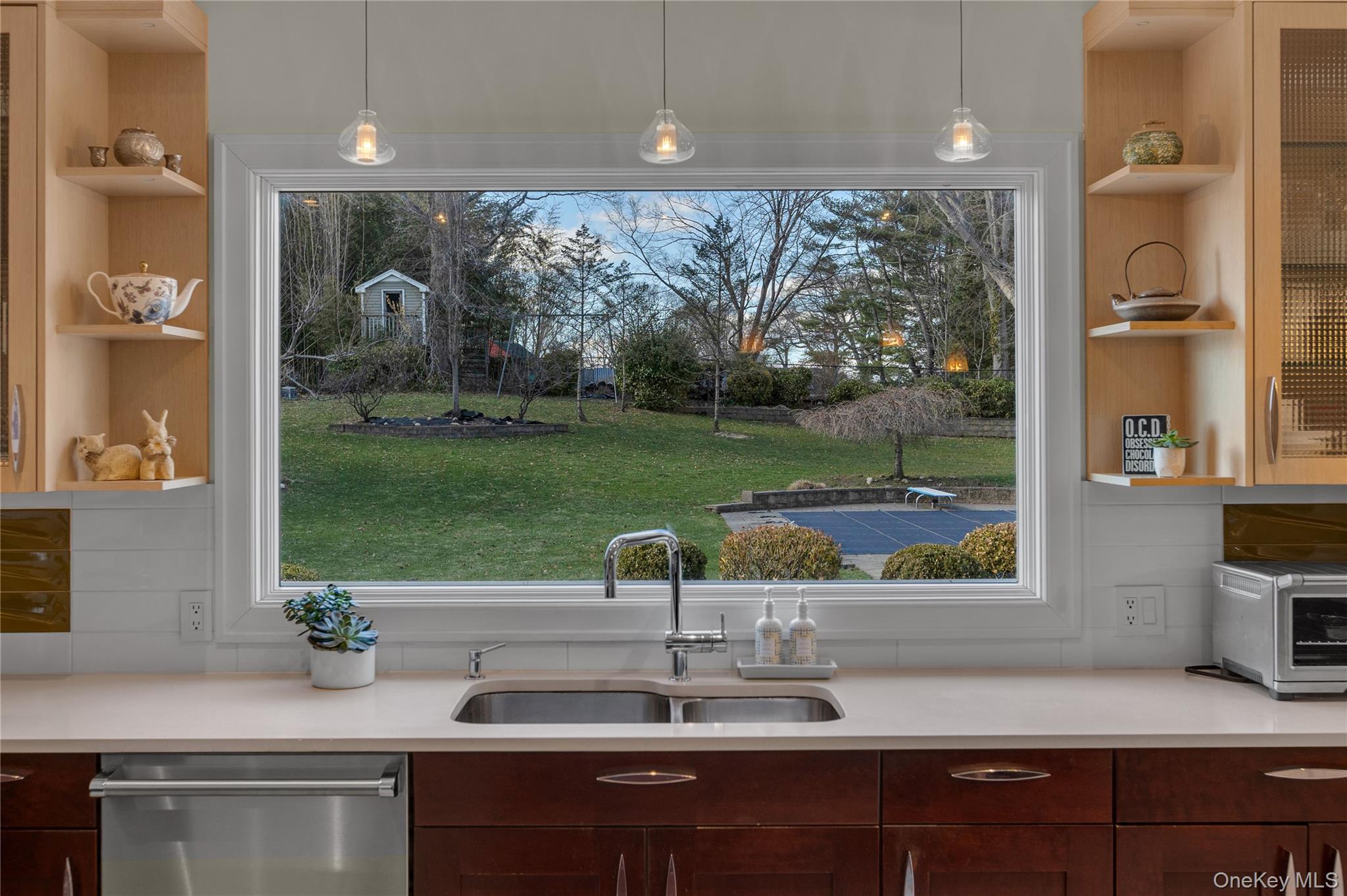 #14 photo, 9 Walden Place, সাফোক কাউন্টি Huntington , NY 11743