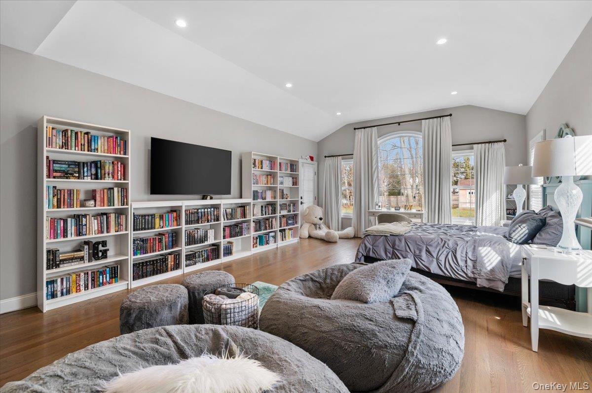 #15 photo, 42 Meadowbrook Road, নাসাউ কাউন্টি Syosset , NY 11791