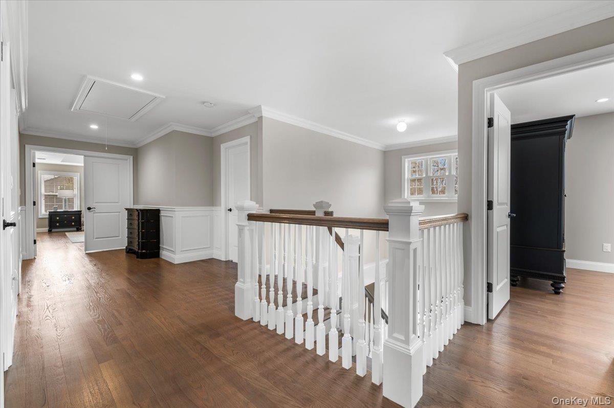 #18 photo, 42 Meadowbrook Road, নাসাউ কাউন্টি Syosset , NY 11791