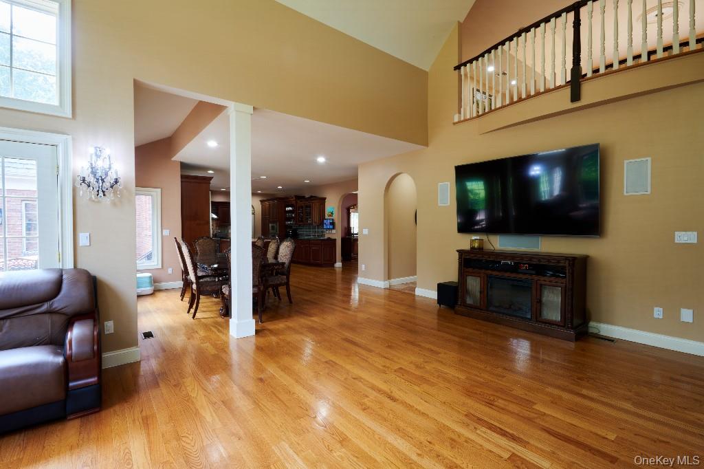 #13 photo, 637 S Mountain Road, New City , NY 10956