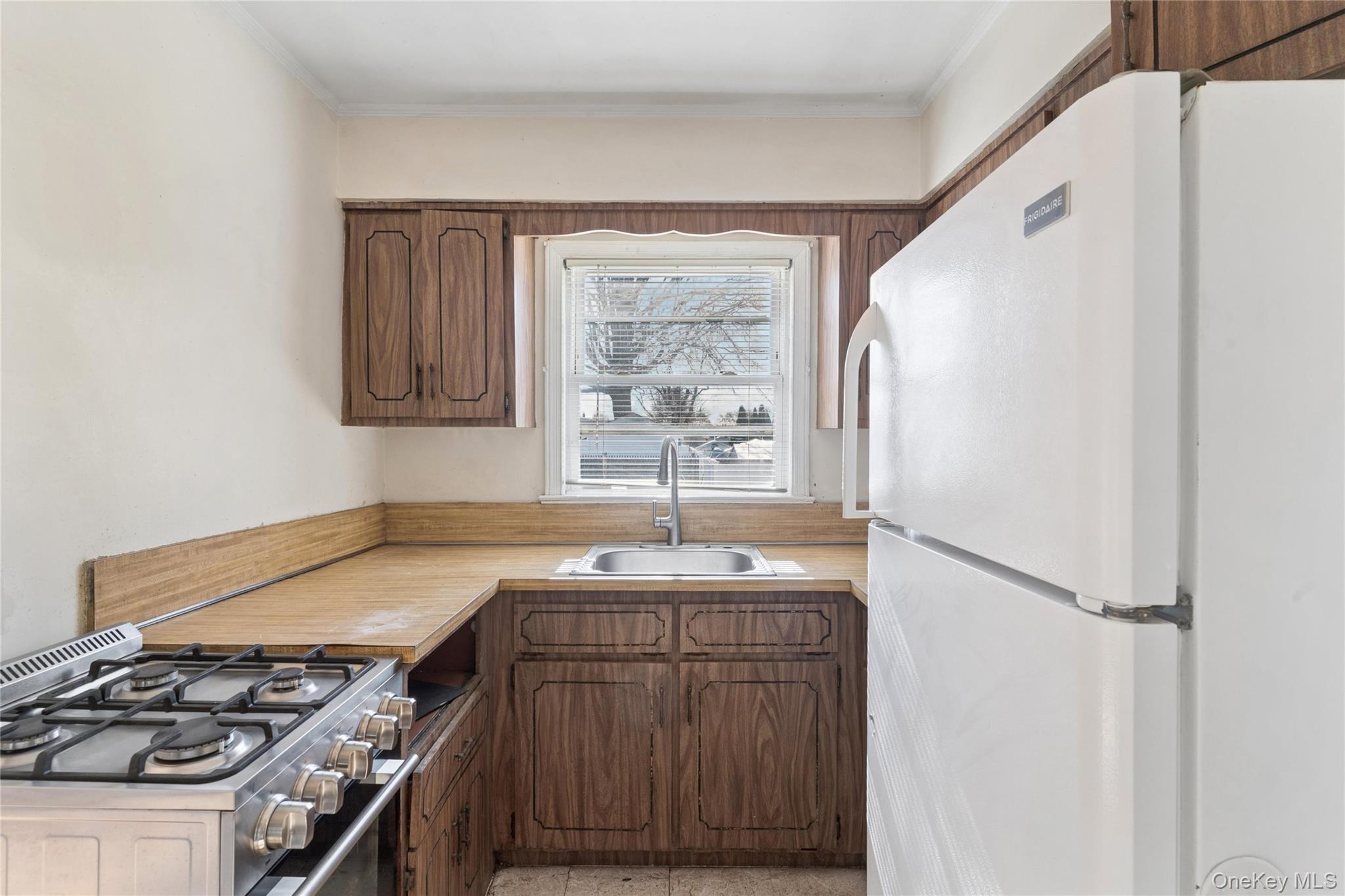 #8 photo, 2036 Front Street, East Meadow , NY 11554