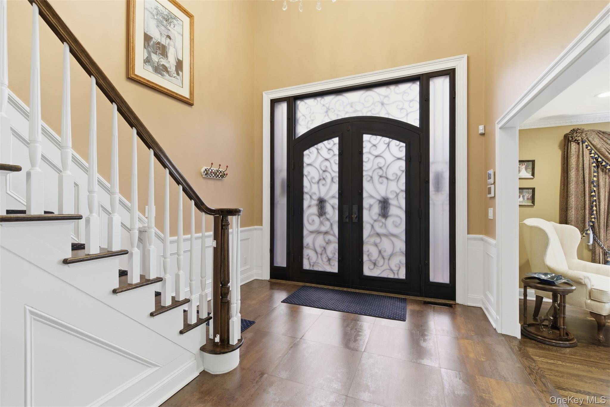 #4 photo, 2 Knoll Lane, Glen Head , NY 11545