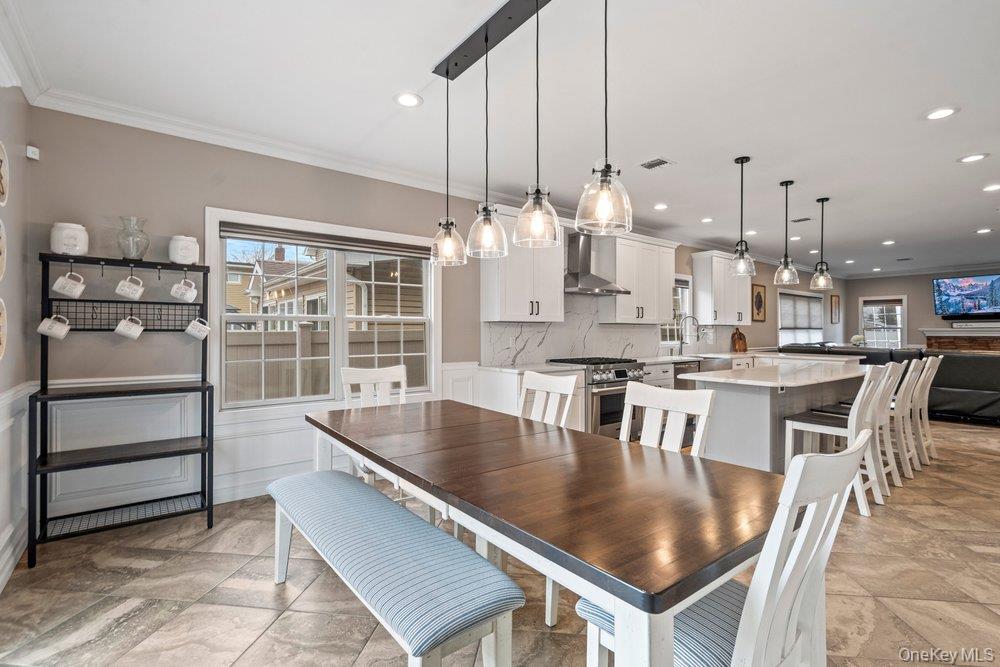 #11 photo, 157 Walnut Street, Massapequa Park , NY 11762