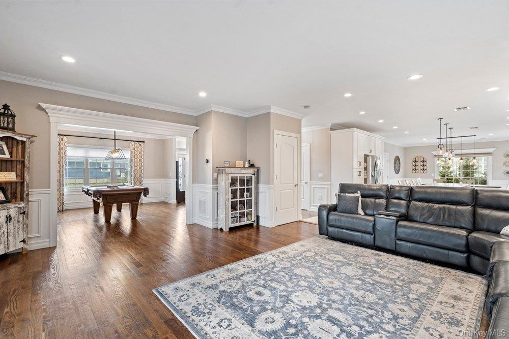 #19 photo, 157 Walnut Street, Massapequa Park , NY 11762