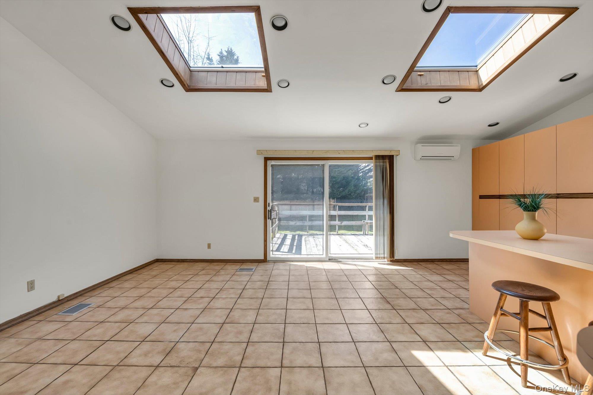 #12 photo, 23 Madison, নাসাউ কাউন্টি Jericho , NY 11753