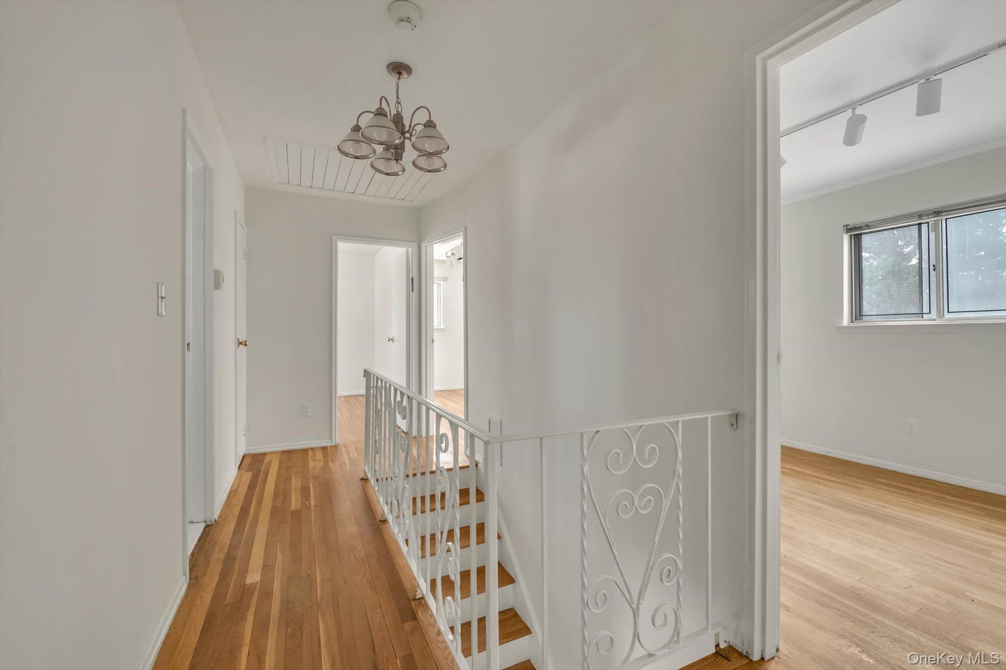 #16 photo, 23 Madison, নাসাউ কাউন্টি Jericho , NY 11753