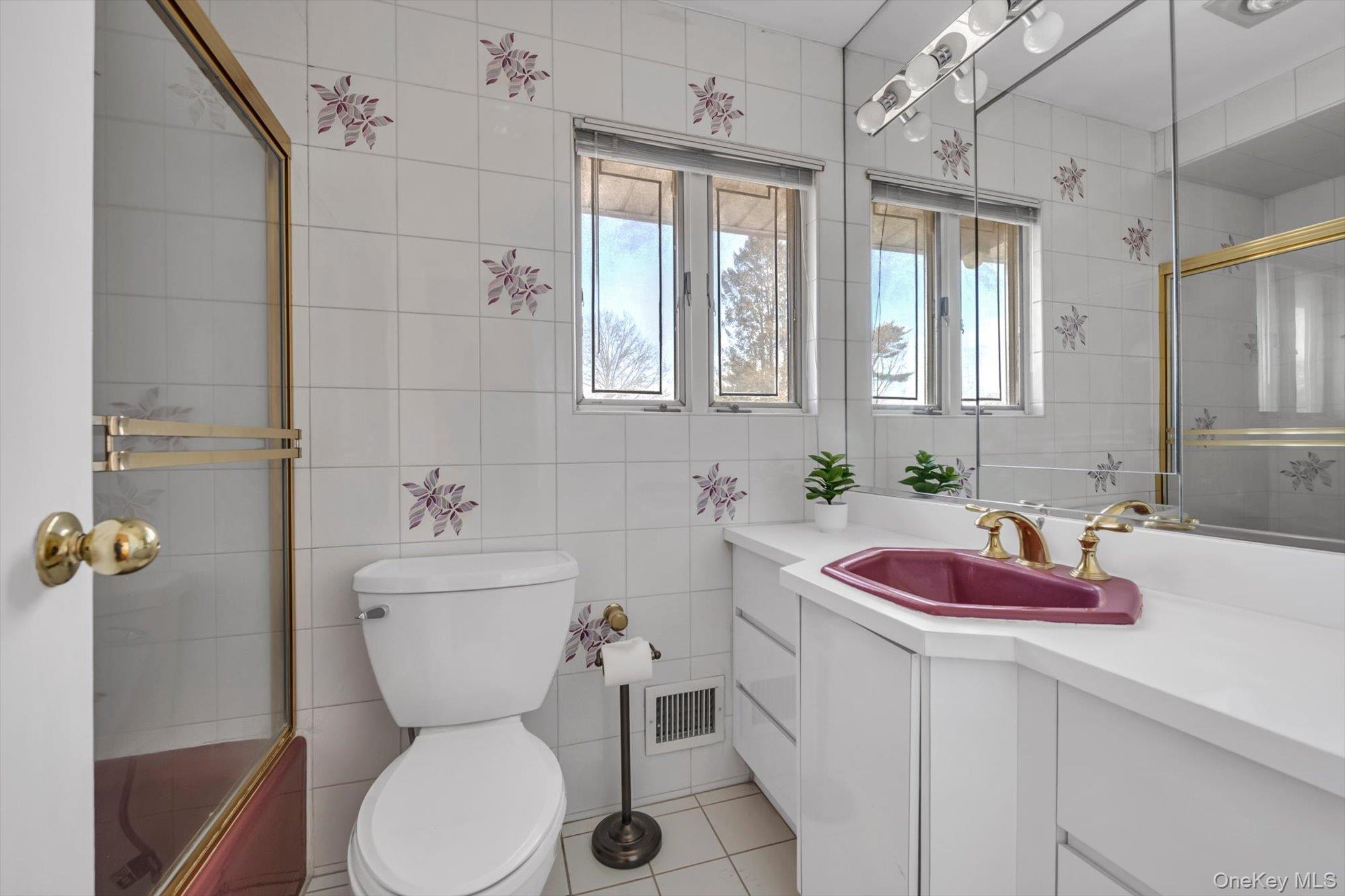 #19 photo, 23 Madison, নাসাউ কাউন্টি Jericho , NY 11753