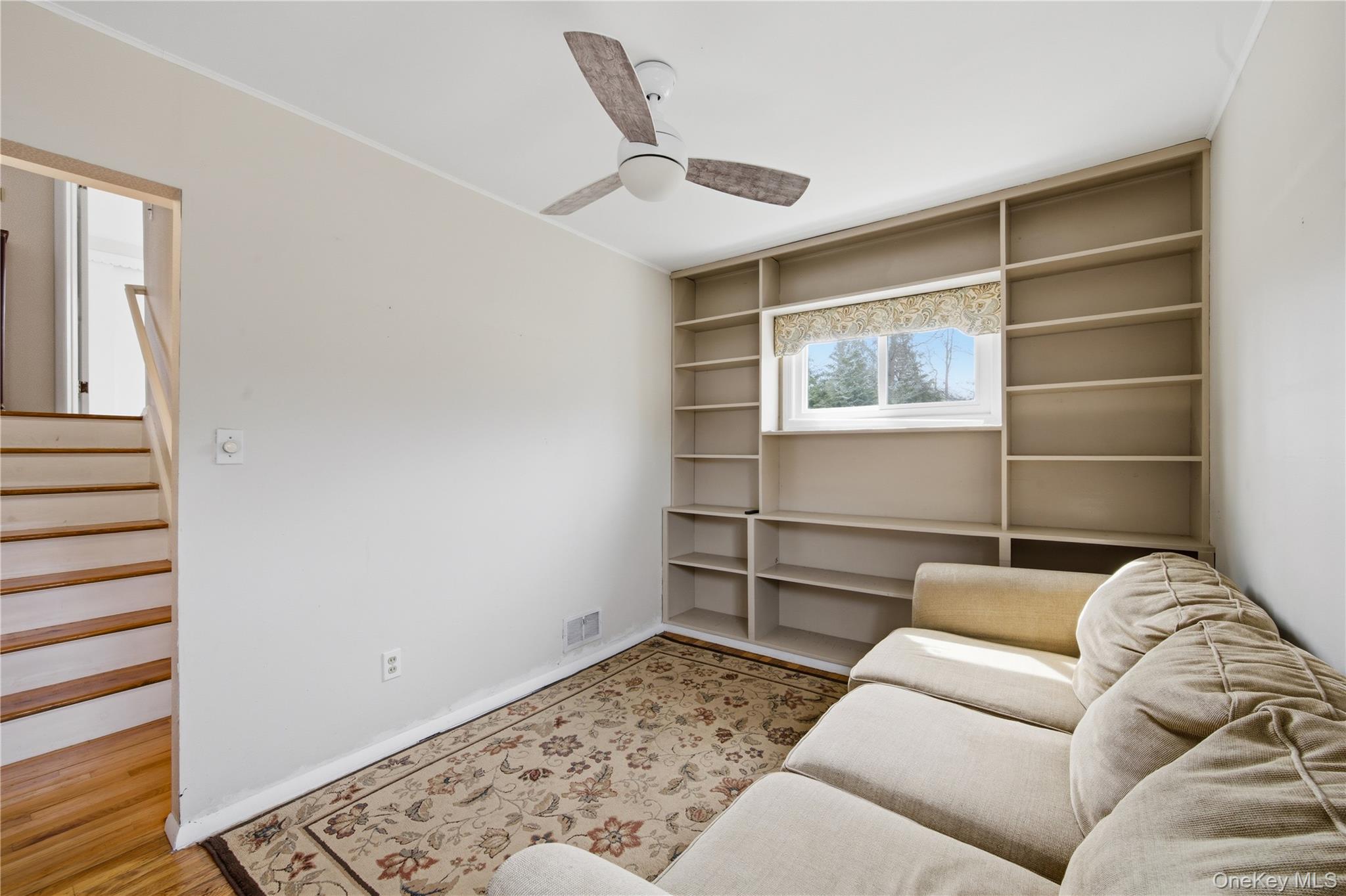 #16 photo, 26 Bowden Drive, سوفولك Huntington Station , NY 11746