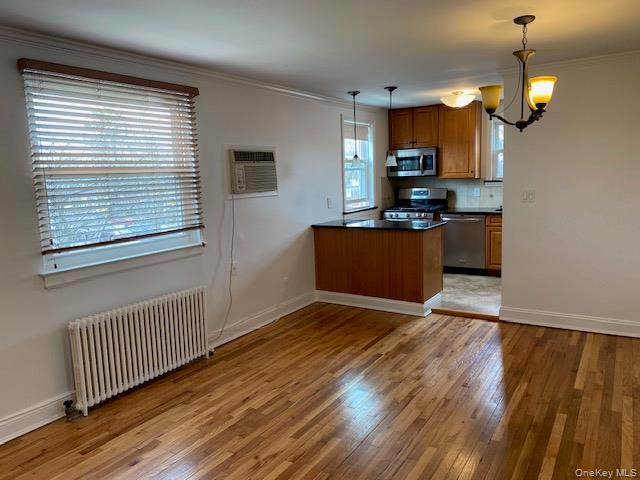 #5 photo, 255-36 74th Avenue, Glen Oaks , NY 11004