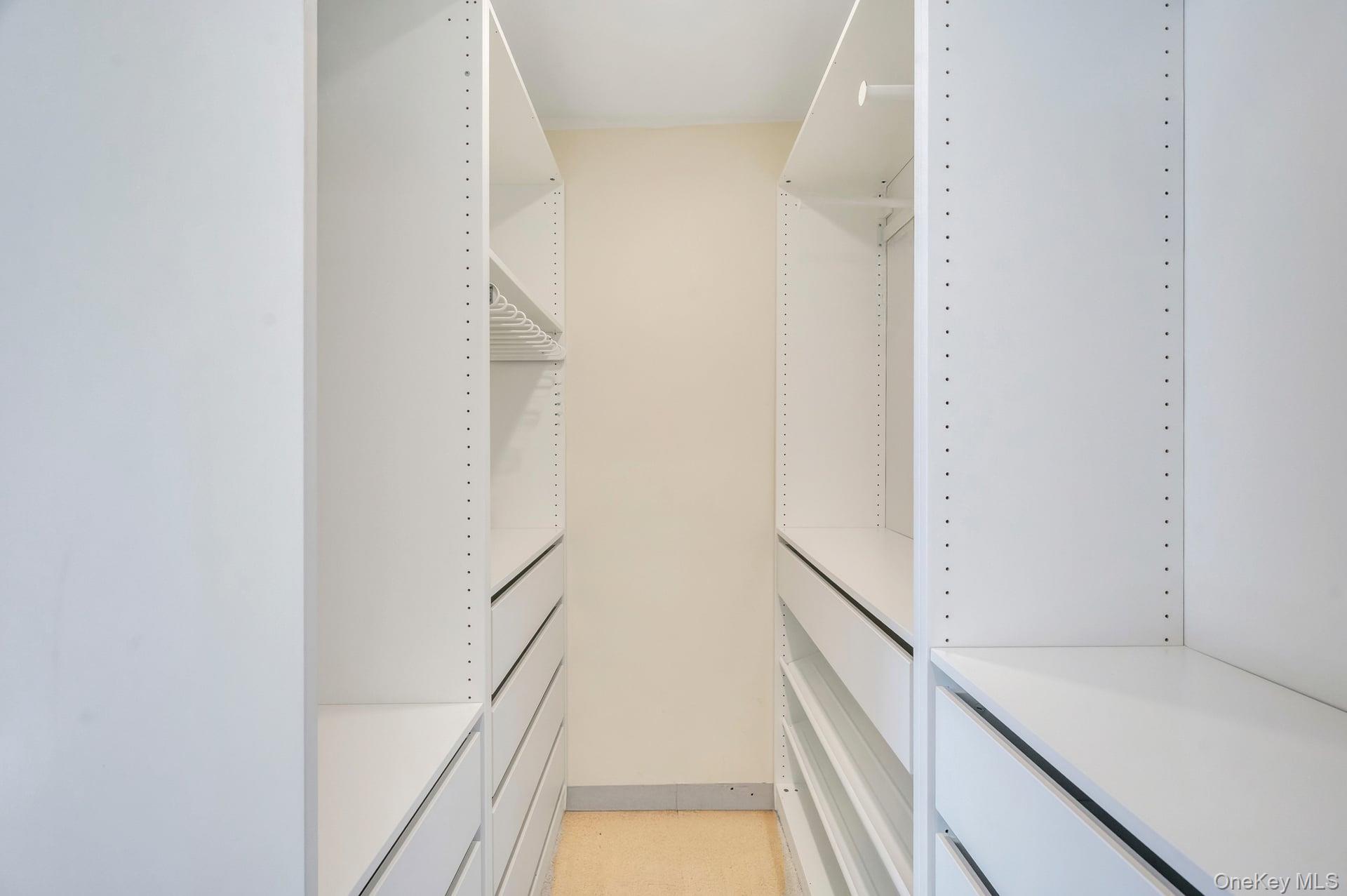 #12 photo, 39 Sycamore Avenue, Farmingville , NY 11738