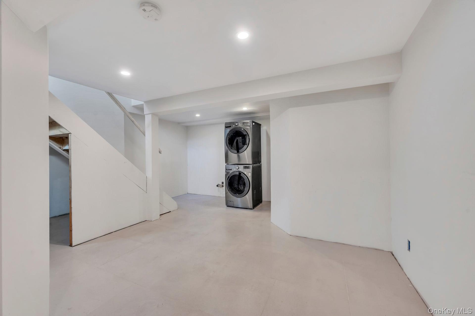 #15 photo, 39 Sycamore Avenue, Farmingville , NY 11738