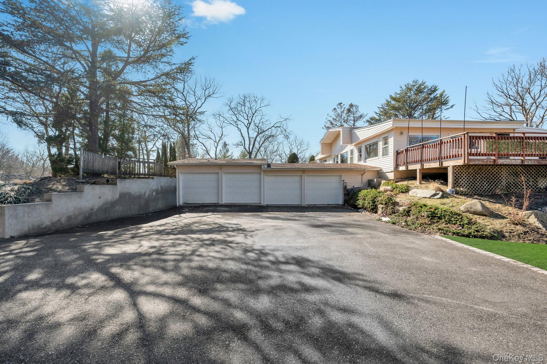 #2 photo, 39 Sycamore Avenue, Farmingville , NY 11738