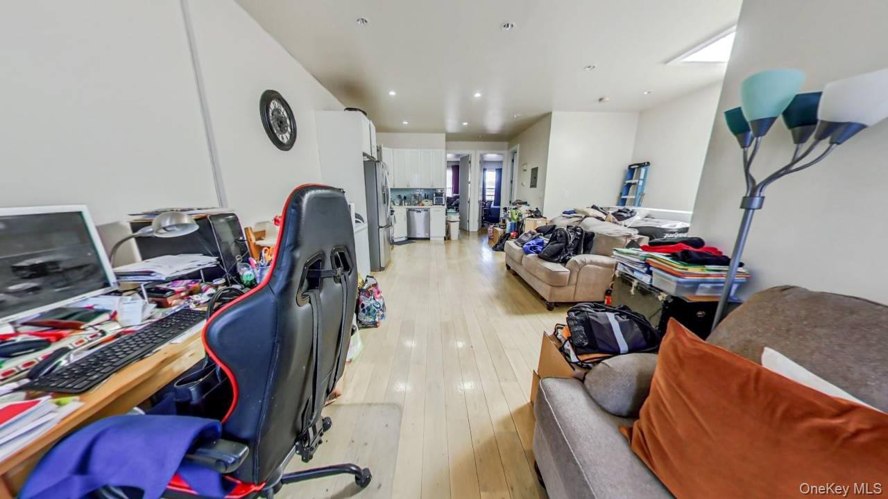 #16 photo, 342 Montauk Avenue, Brooklyn , NY 11208