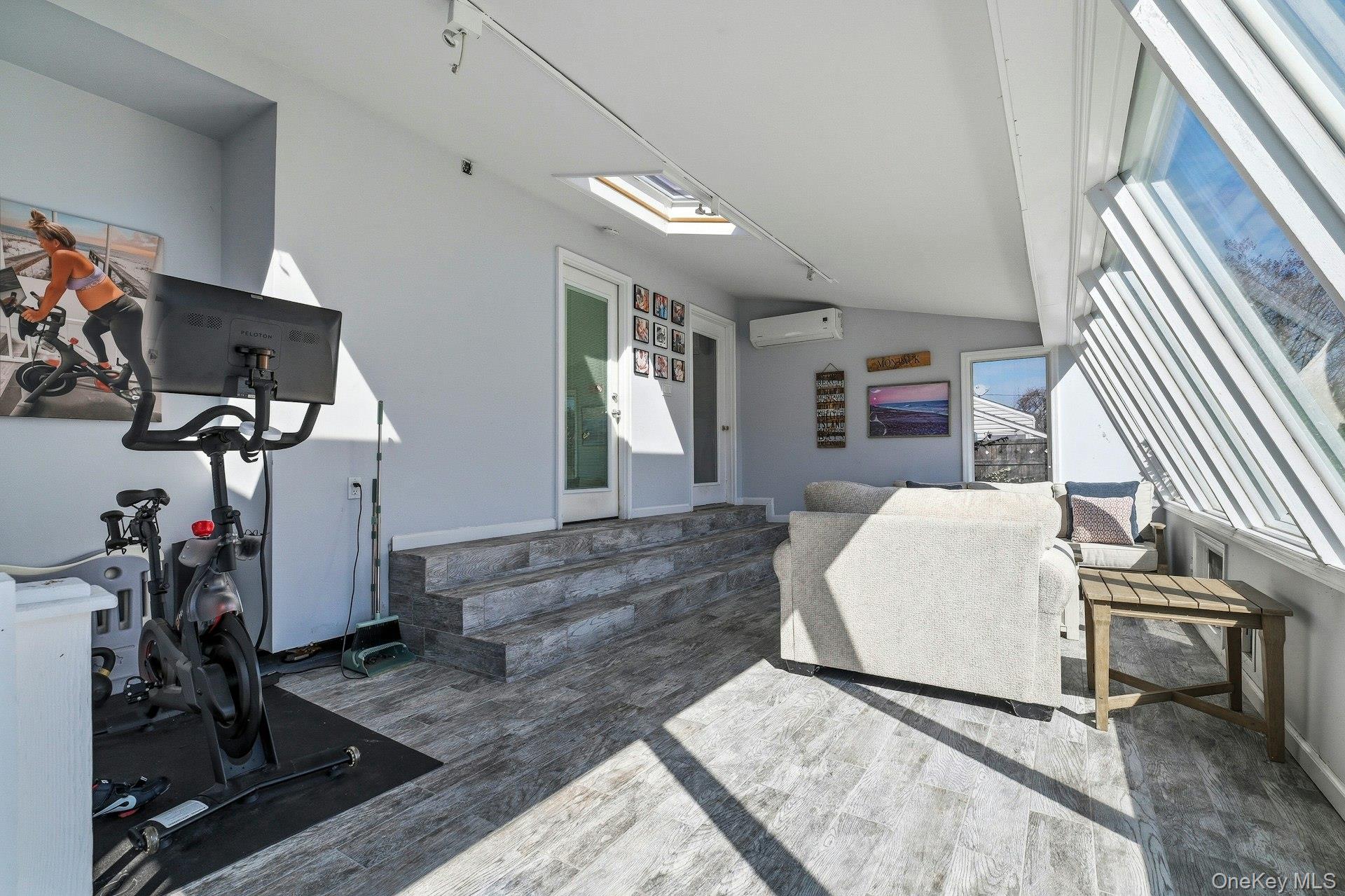 #11 photo, 12 Sherman Road, Glen Cove , NY 11542