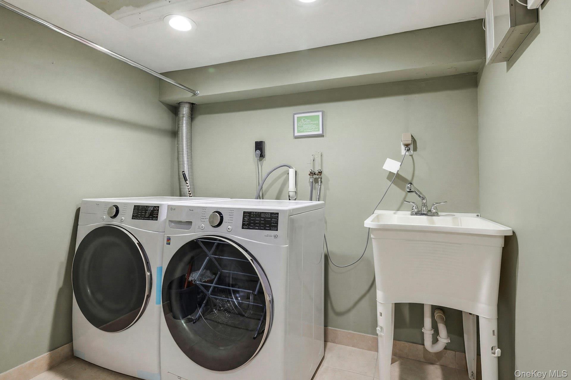 #19 photo, 12 Sherman Road, Glen Cove , NY 11542