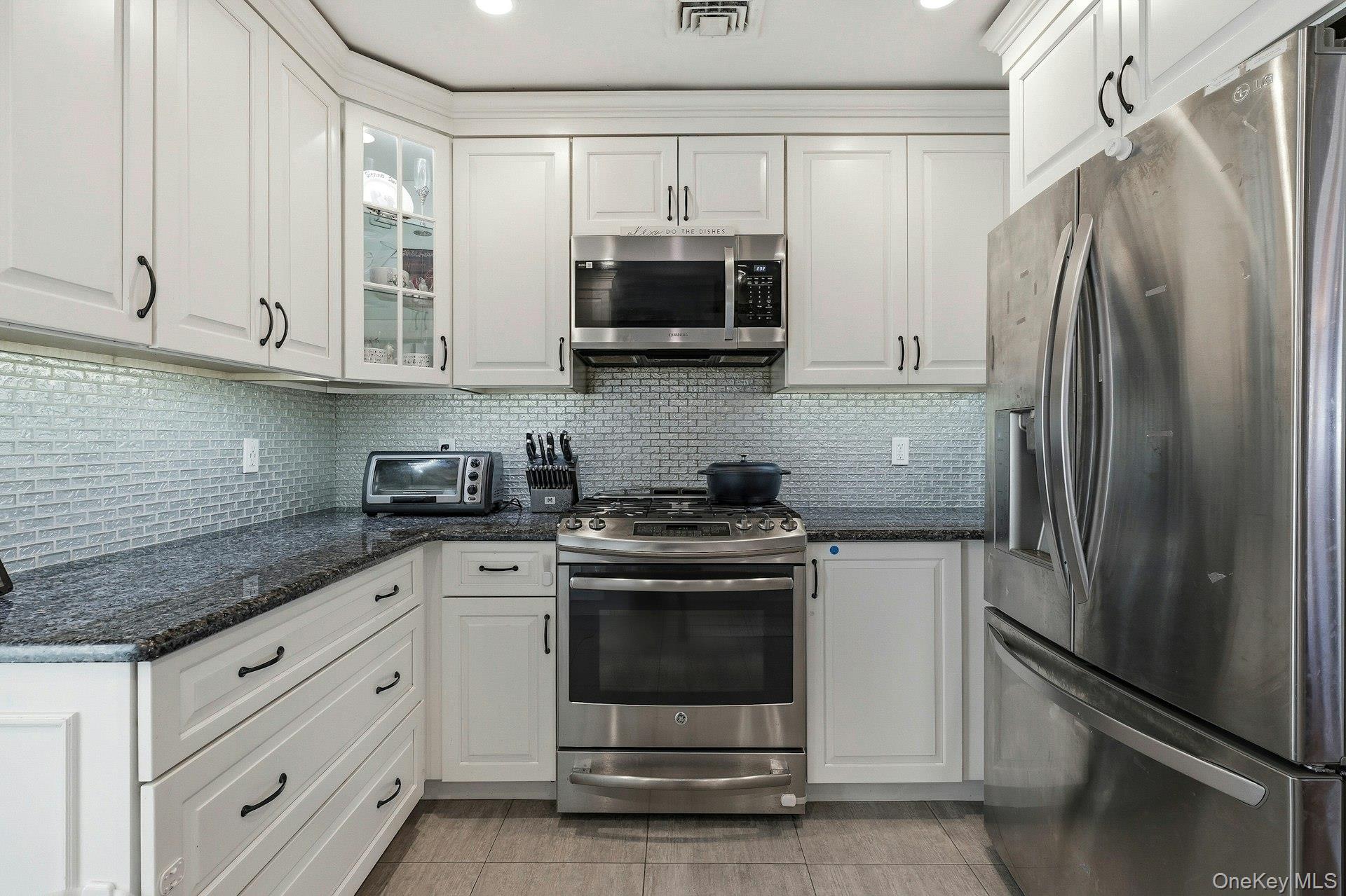 #7 photo, 12 Sherman Road, Glen Cove , NY 11542