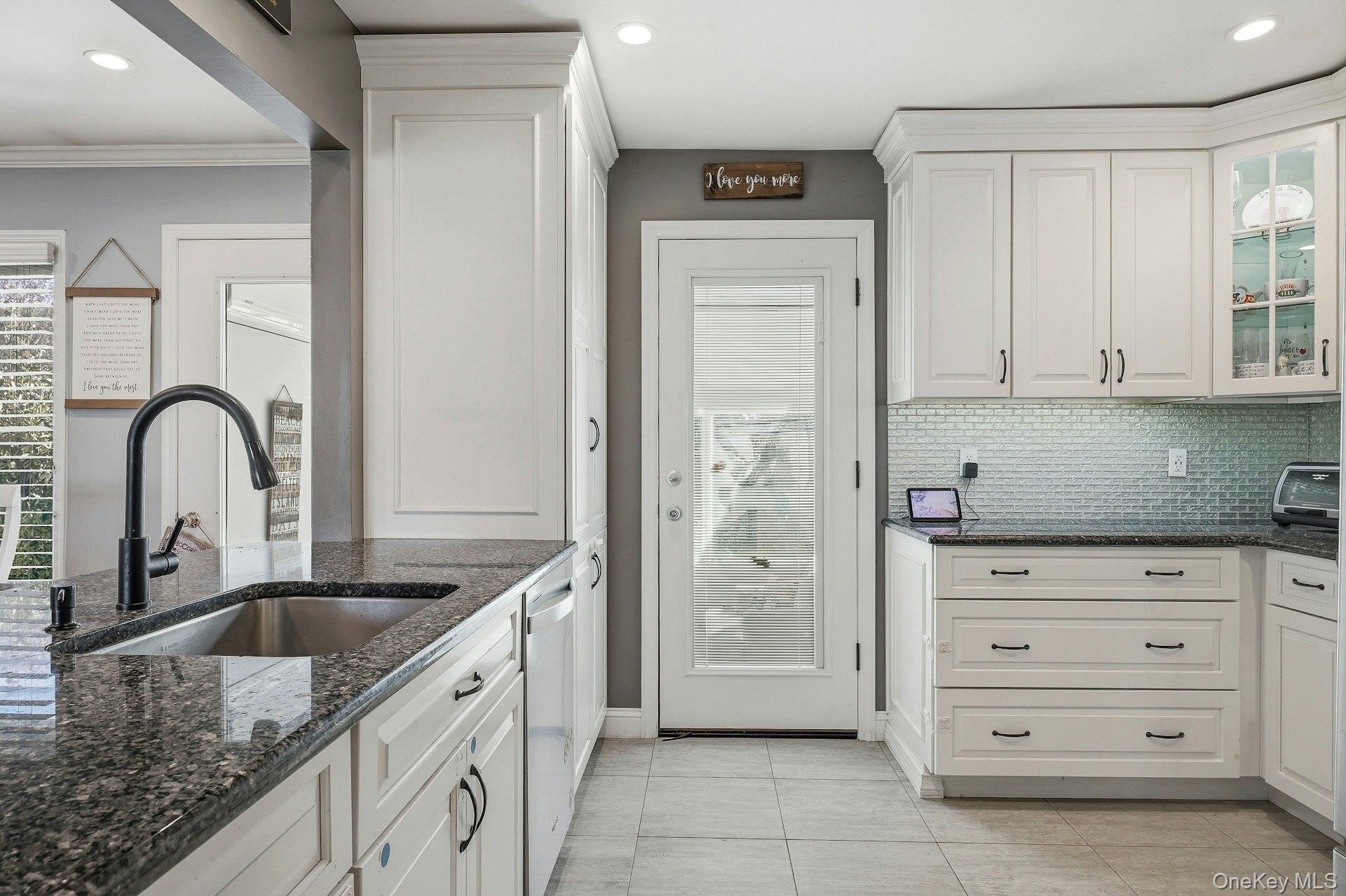 #8 photo, 12 Sherman Road, Glen Cove , NY 11542