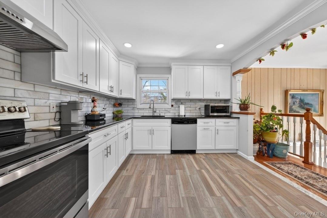 #12 photo, 114 Westchester Avenue, West Babylon , NY 11704