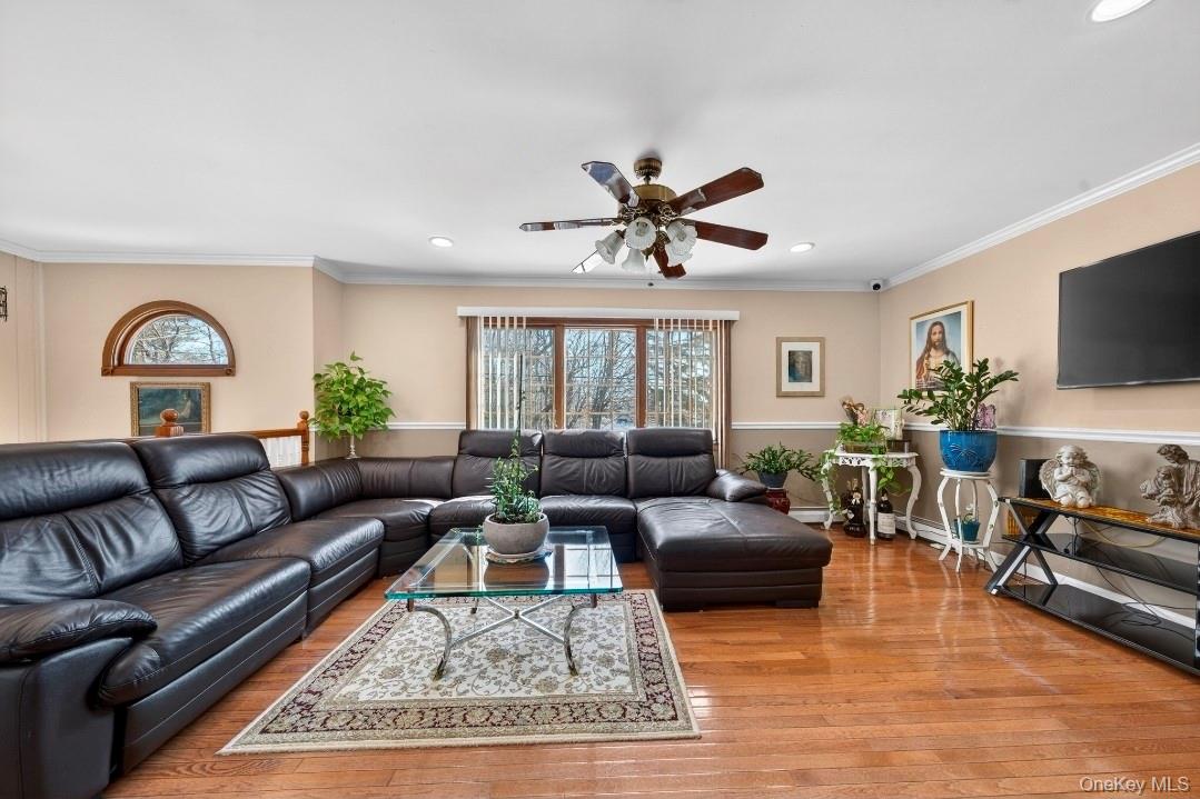 #5 photo, 114 Westchester Avenue, West Babylon , NY 11704