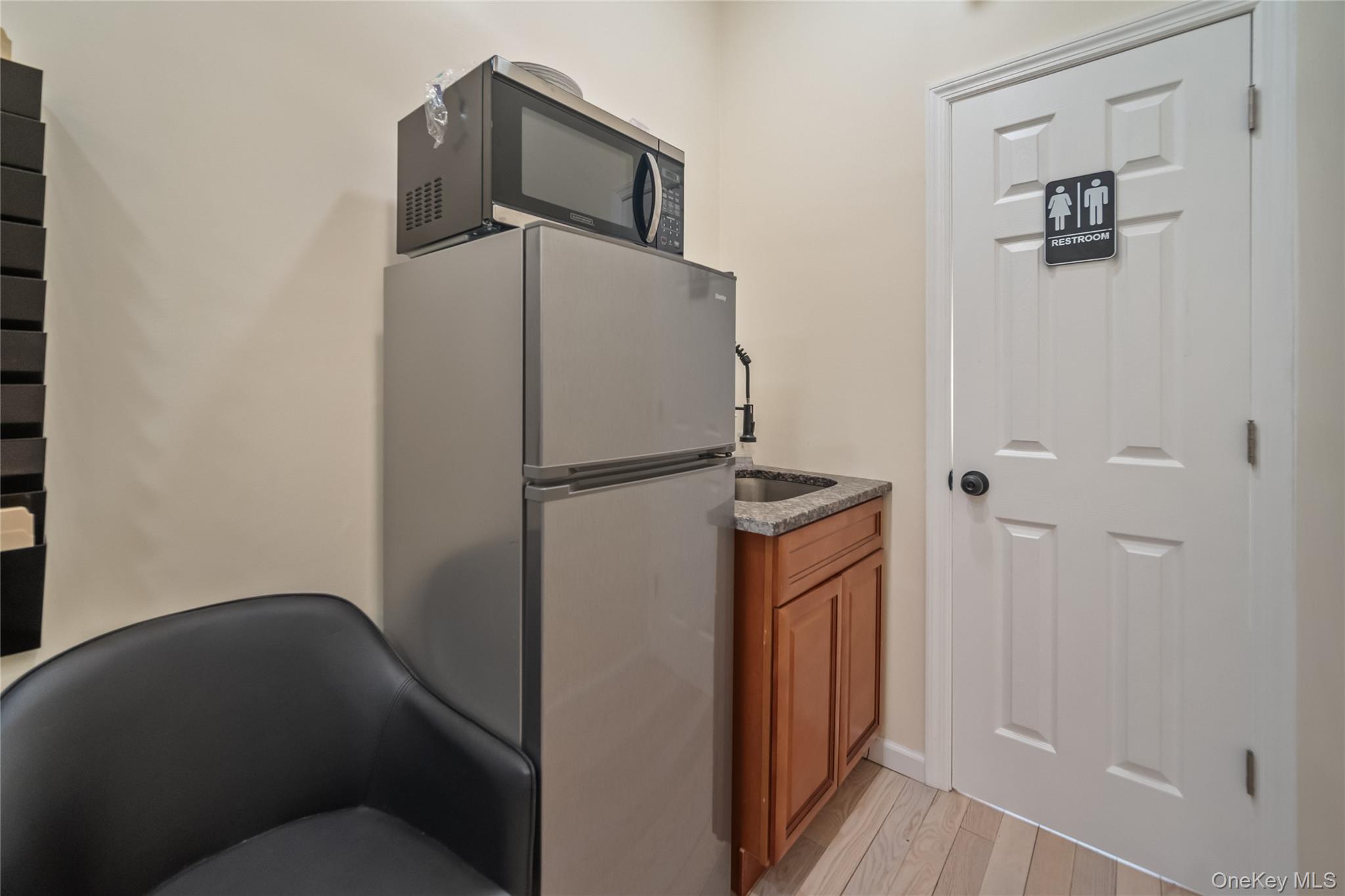 #8 photo, 60 E Hartsdale Avenue, Hartsdale , NY 10530