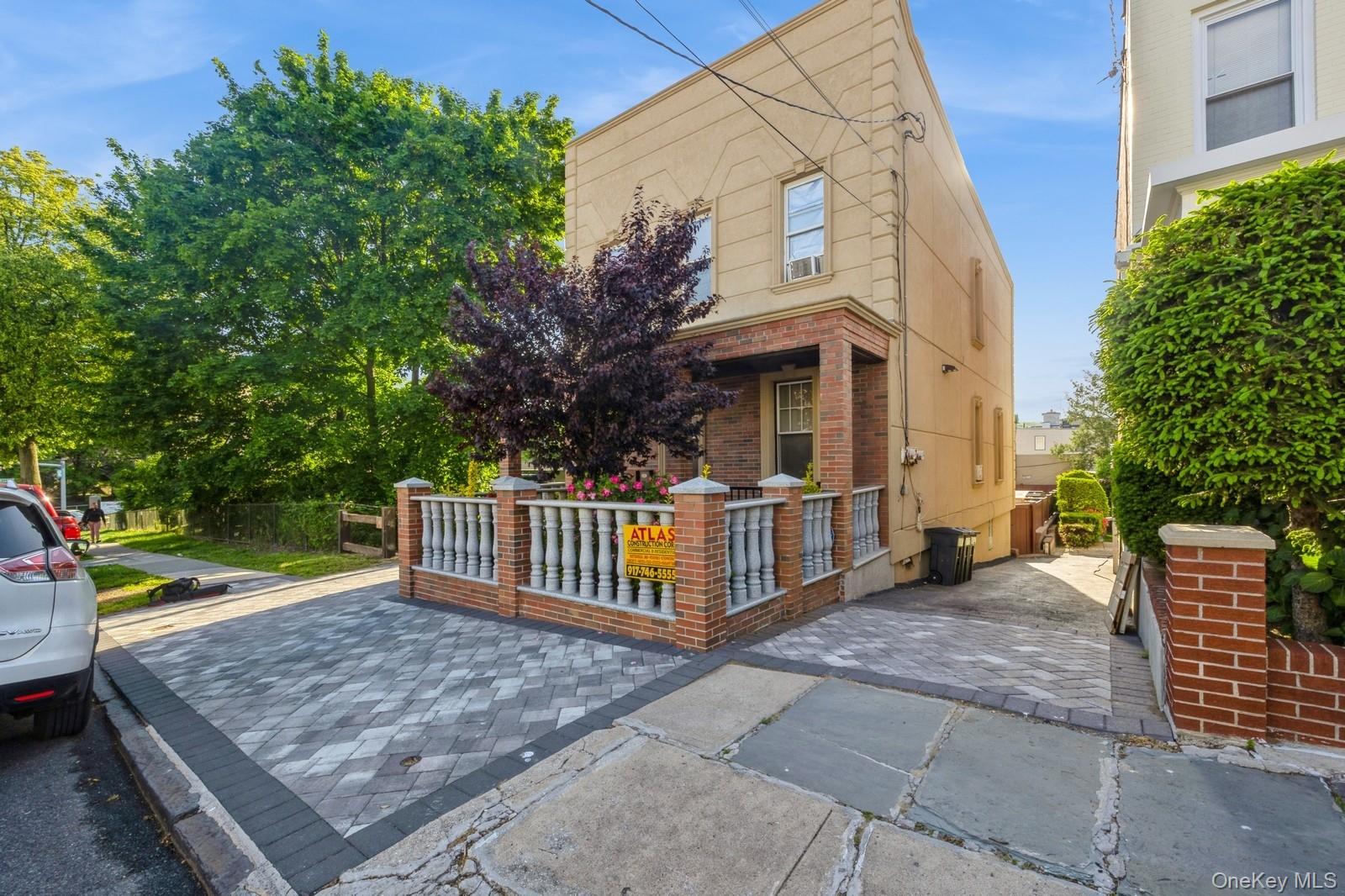 #2 photo, 9 Hyatt Avenue, Yonkers , NY 10704