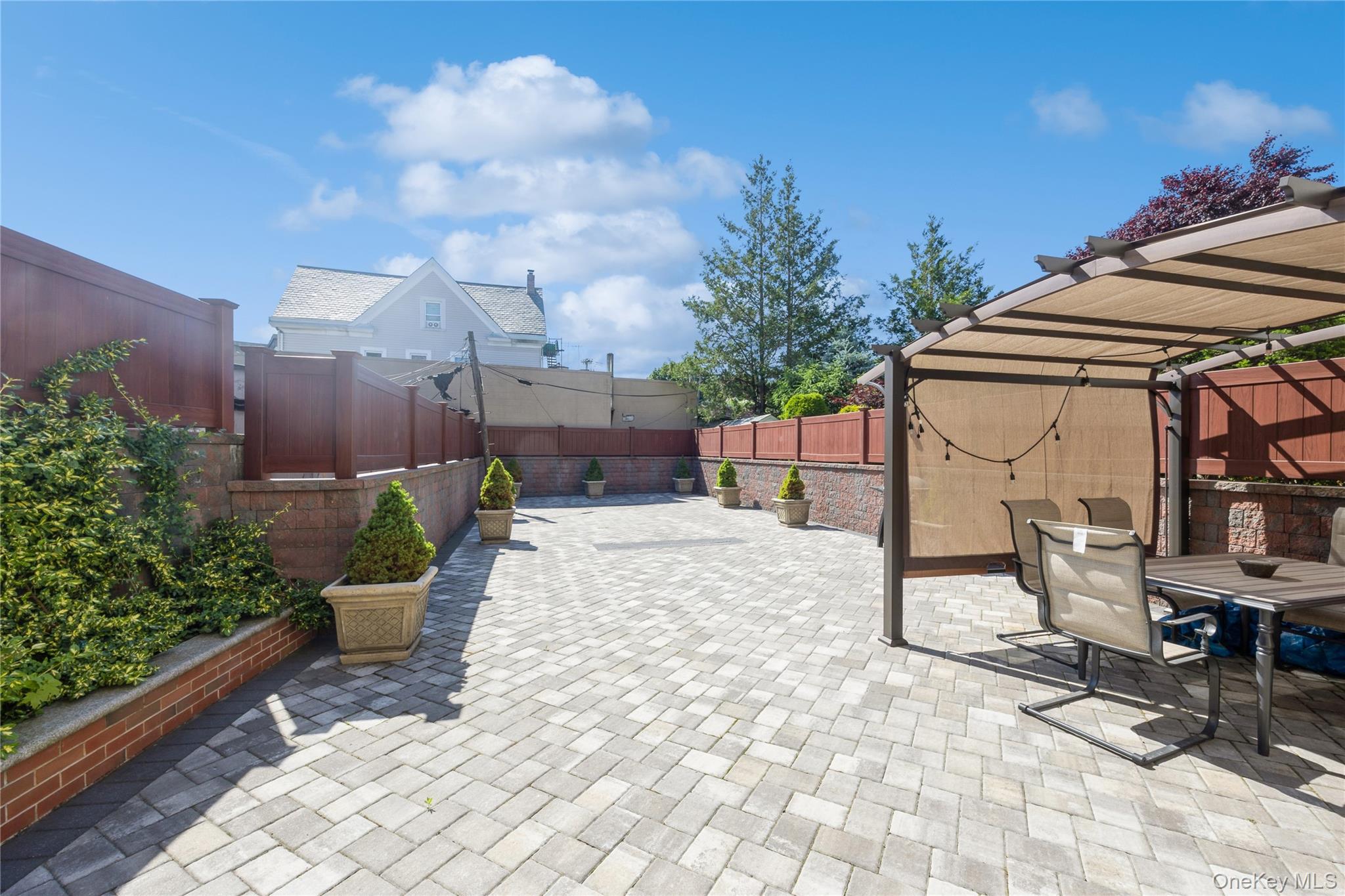 #4 photo, 9 Hyatt Avenue, Yonkers , NY 10704