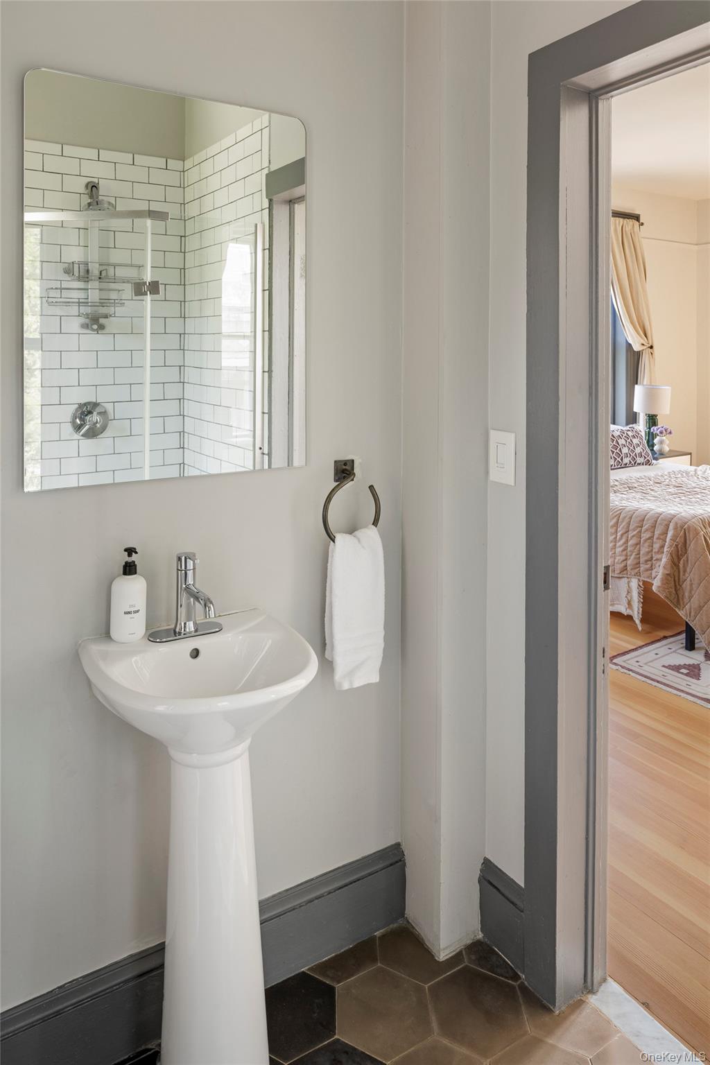 #17 photo, 308 Main Street, Catskill , NY 12414