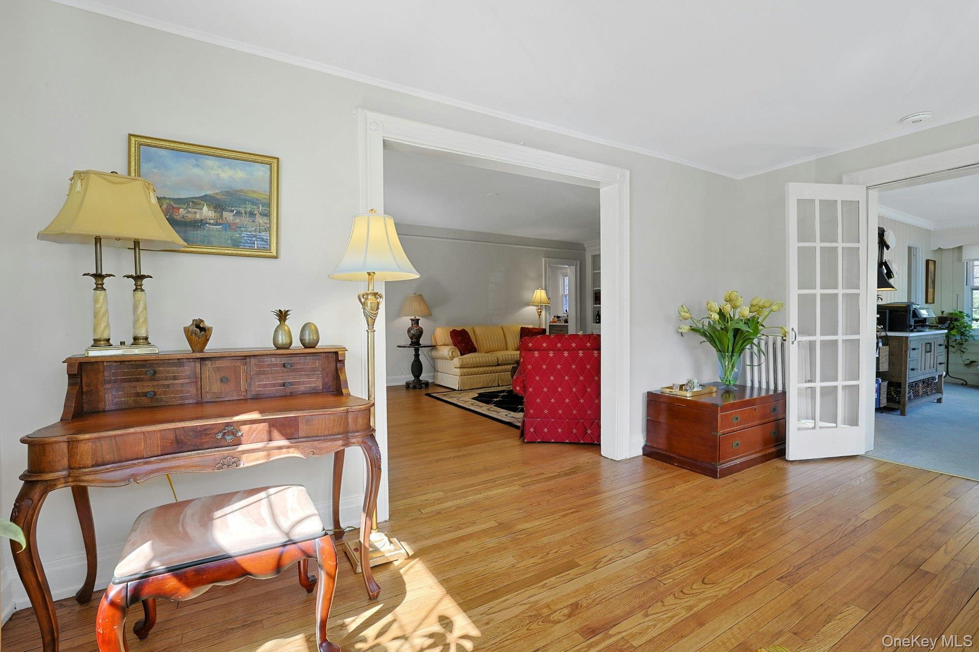 #10 photo, 81 Oxford Road, New Rochelle , NY 10804