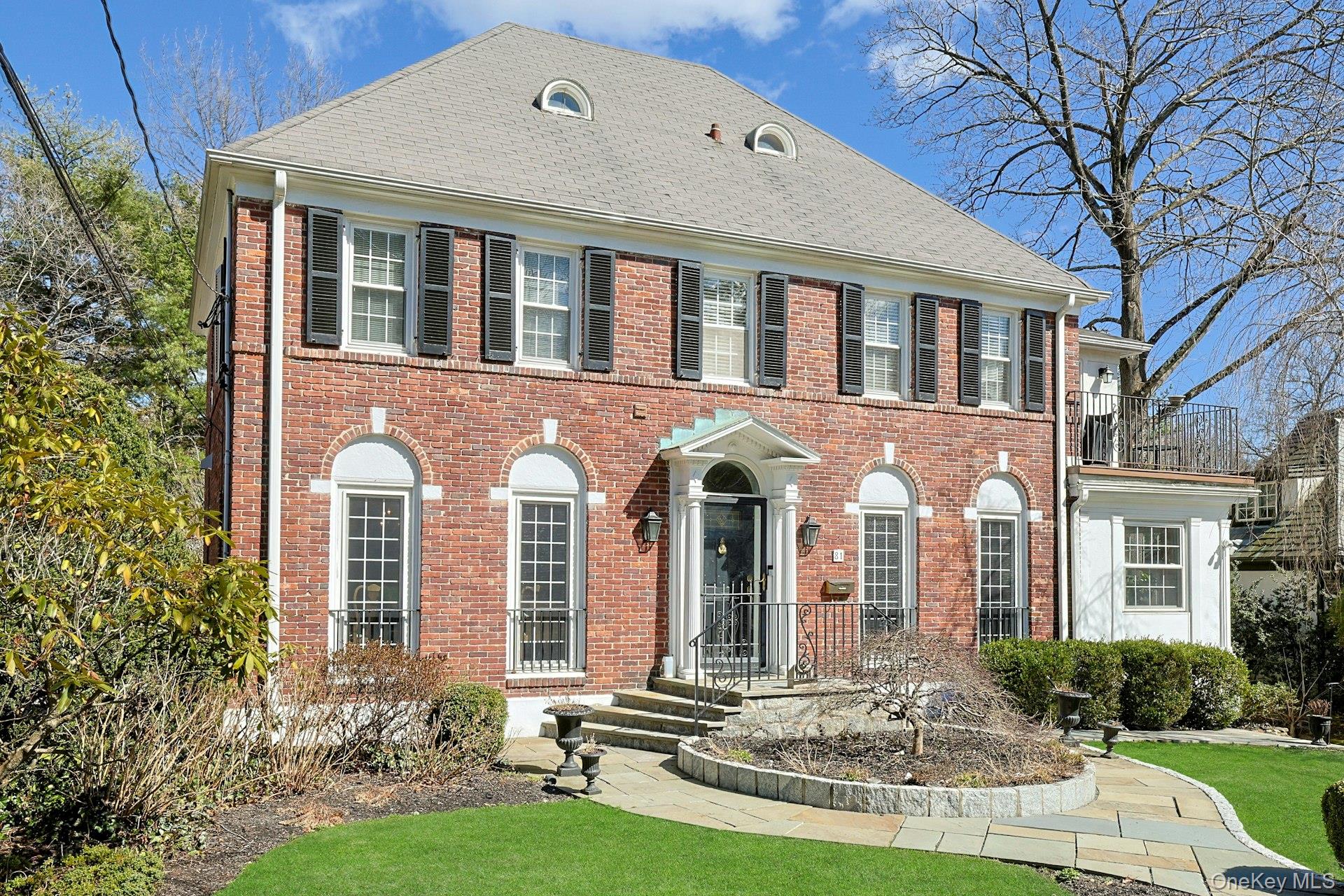 #3 photo, 81 Oxford Road, New Rochelle , NY 10804