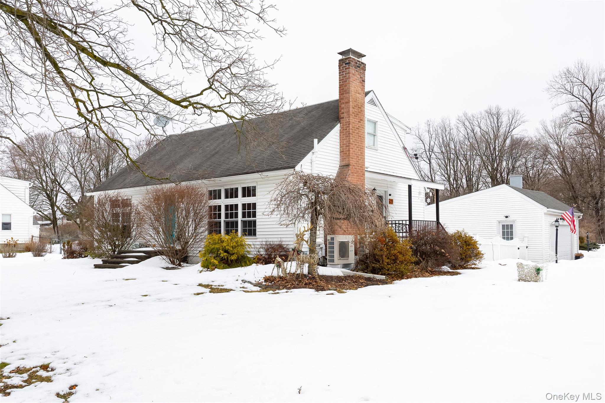 #2 photo, 12 Valley View Road, Hyde Park , NY 12538