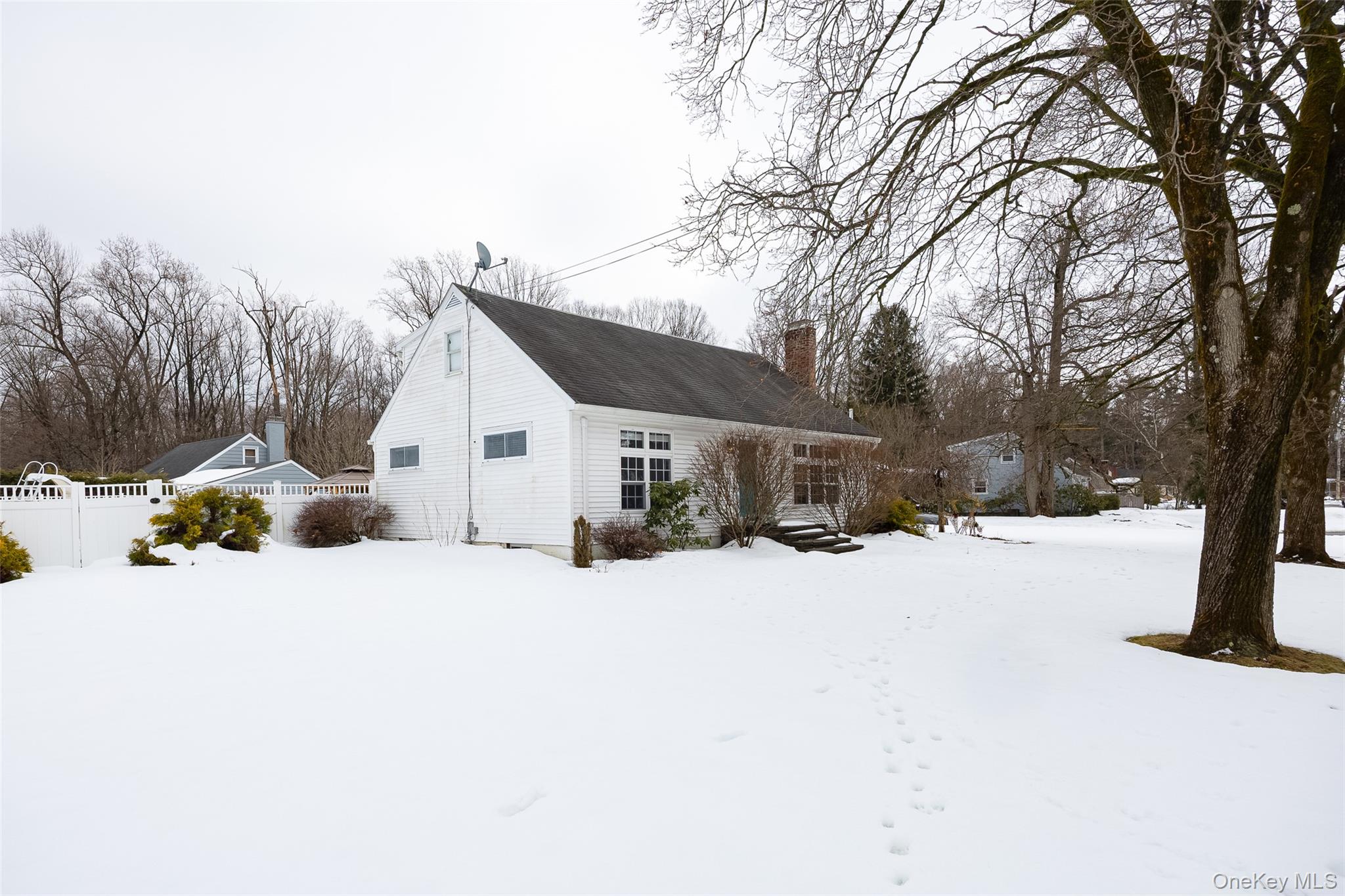 #3 photo, 12 Valley View Road, Hyde Park , NY 12538