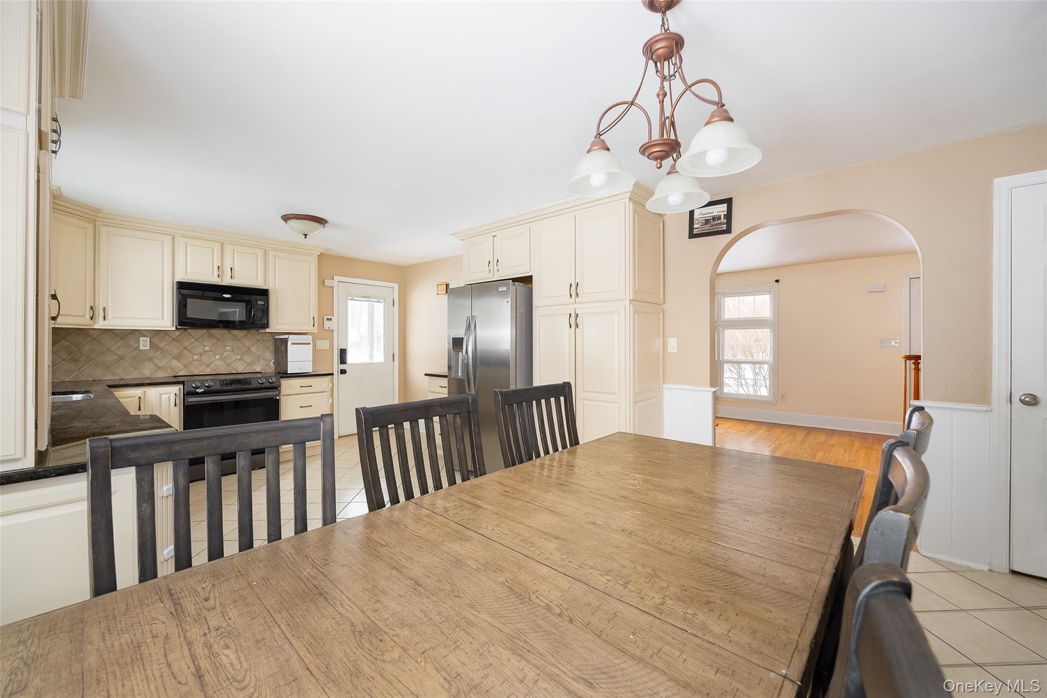 #8 photo, 12 Valley View Road, Hyde Park , NY 12538