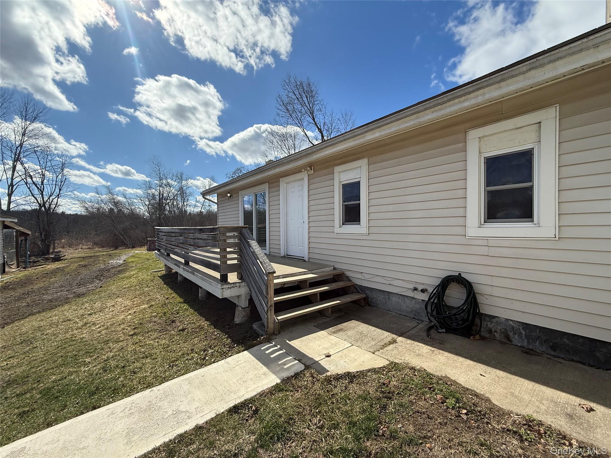 #1 photo, 657 Eatontown Road, Port Jervis , NY 12771