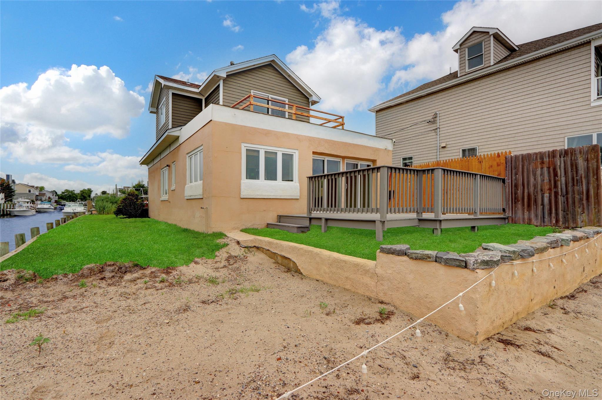 #5 photo, 894 Bay 9th Street, সাফোক কাউন্টি West Islip , NY 11795