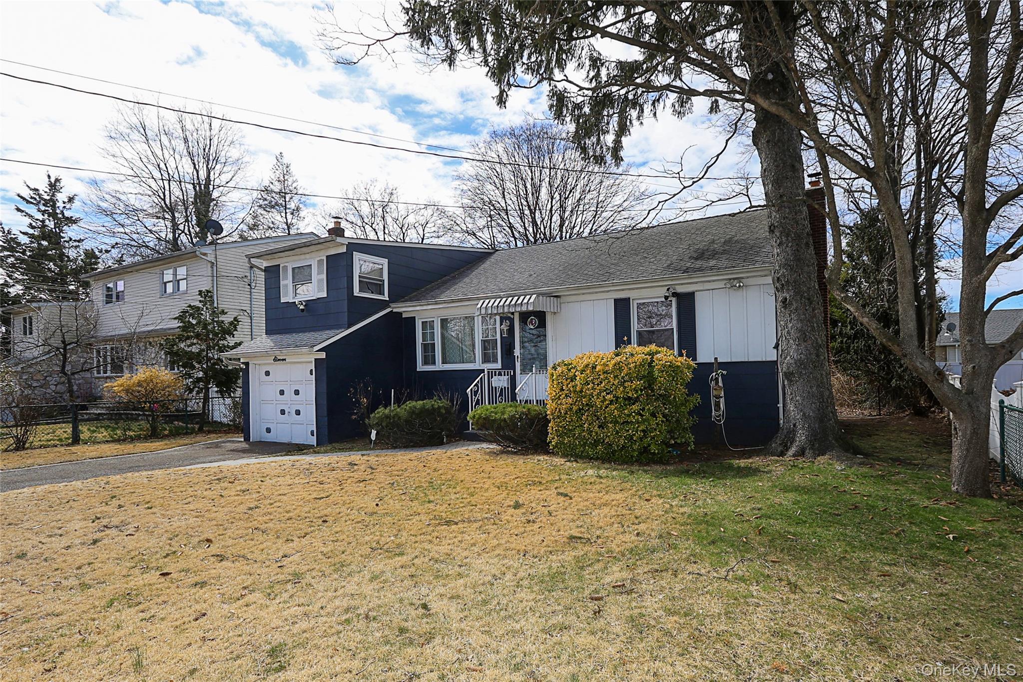 #4 photo, 11 Elton Street, নাসাউ কাউন্টি Westbury , NY 11590