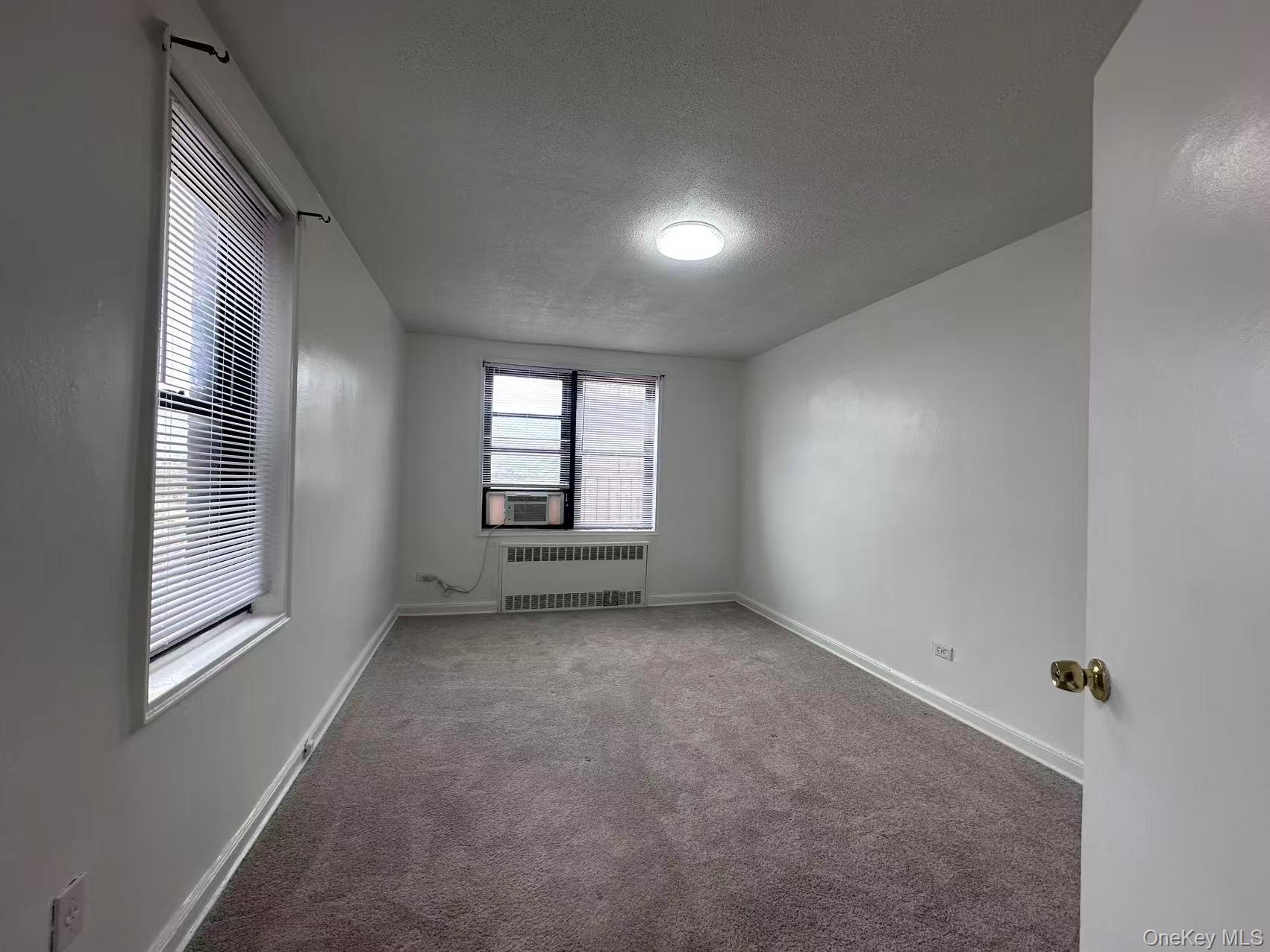 #6 photo, 150-11 72nd Road, Flushing , NY 11367