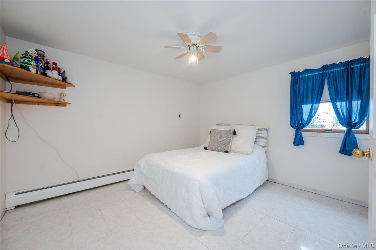 #13 photo, 227 Doughty Boulevard, מחוז נסאו Inwood , NY 11096