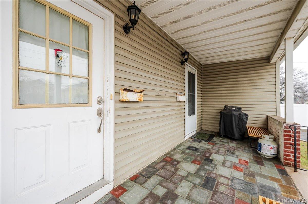 #19 photo, 227 Doughty Boulevard, מחוז נסאו Inwood , NY 11096