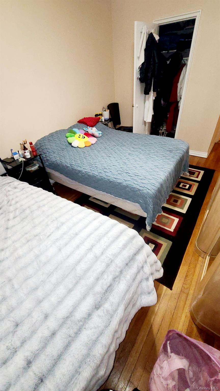 #11 photo, 105-26 63RD Road, Forest Hills , NY 11375