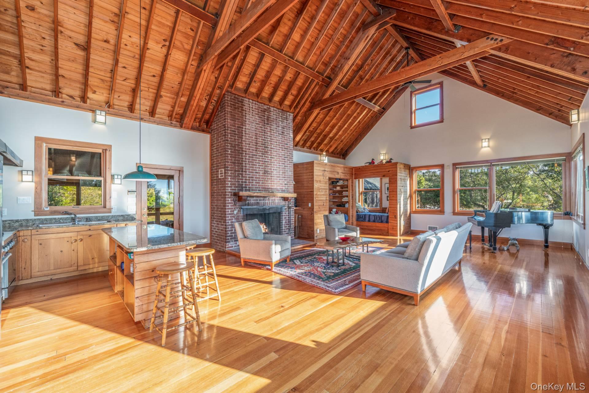 #15 photo, East Marion, সাফোক কাউন্টি East Marion , NY 11939