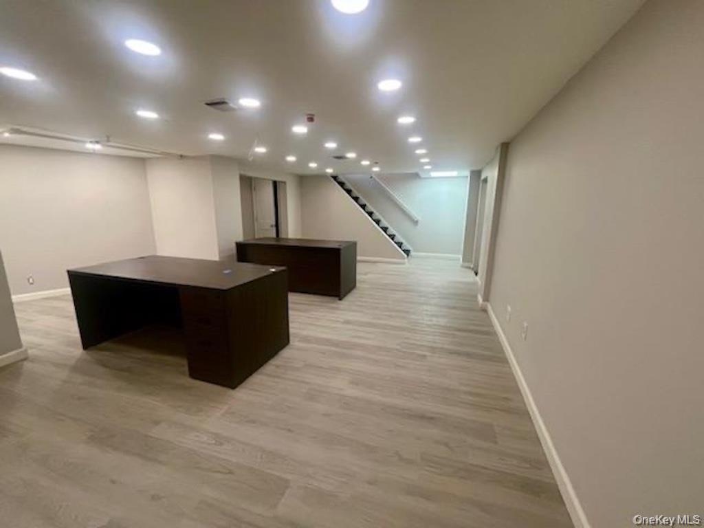 #8 photo, 116-28 Myrtle Avenue, কুইন্‌স Richmond Hill , NY 11418