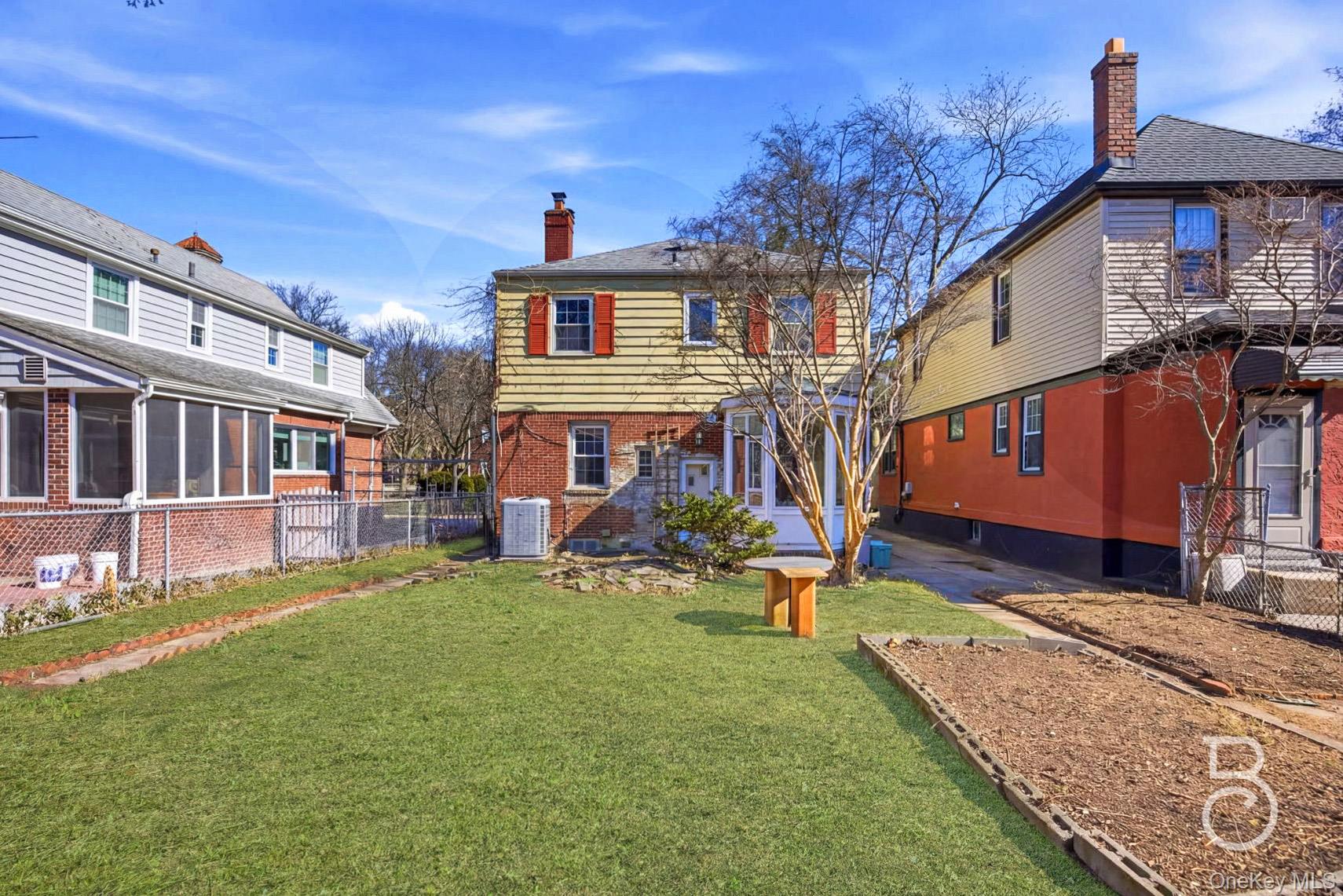 #15 photo, 94-11 70th Avenue, কুইন্‌স Forest Hills , NY 11375